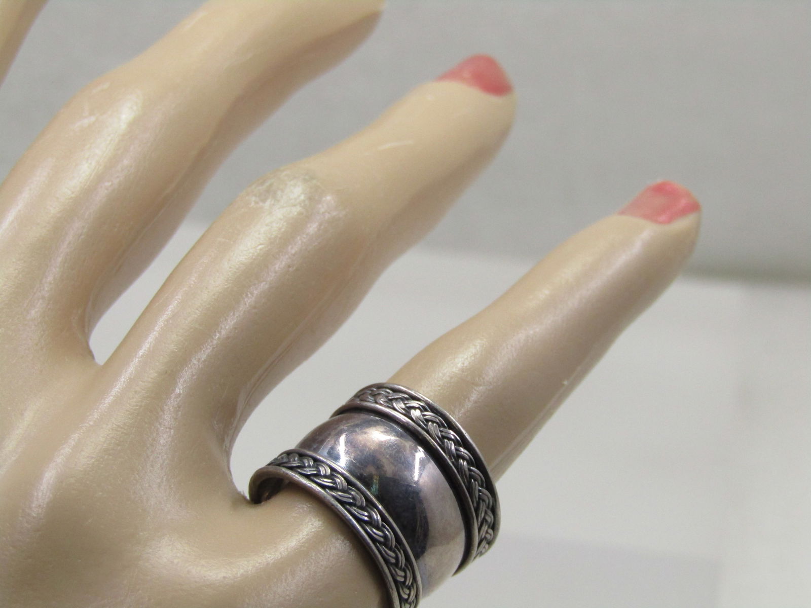 Vintage Sterling Wide Band Ring, Sz 6, Suarti, 14mm , Bali Style - 8