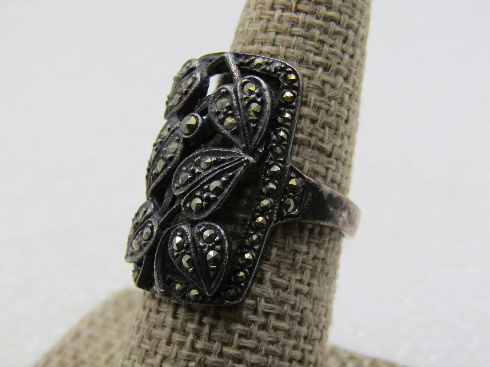 Vintage Sterling Marcasite Leaf Ring, Rectangular, Sz. 8 - 3