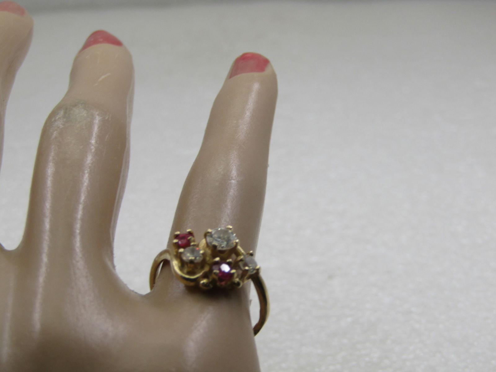 Vintage 14kt Moissanite Ruby Cluster Ring, Sz. 6 - 8