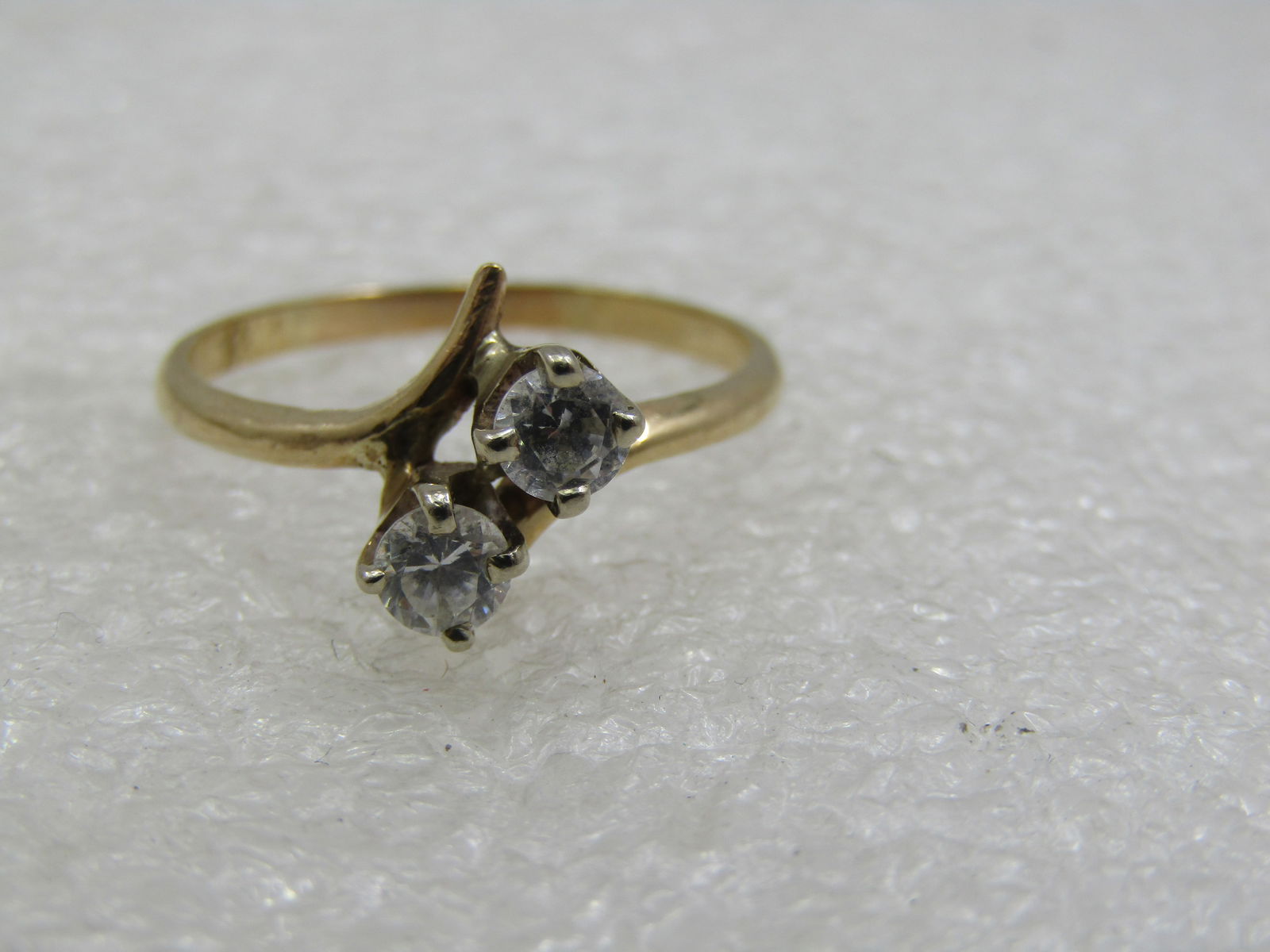 Vintage 10kt Double CZ Bypass Engagement Ring, Sz. 11. - 5
