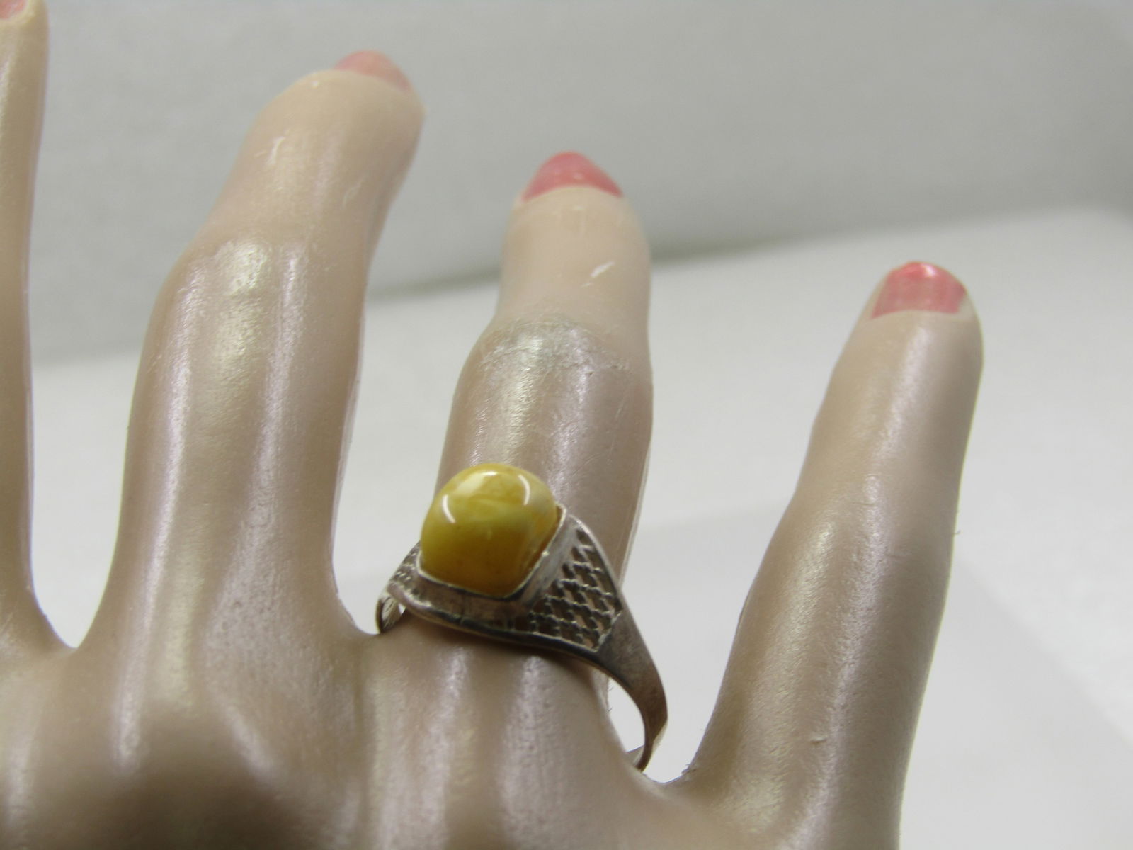Vintage Yellow Stone Ring, Sz 9.25, Silver Tone - 7