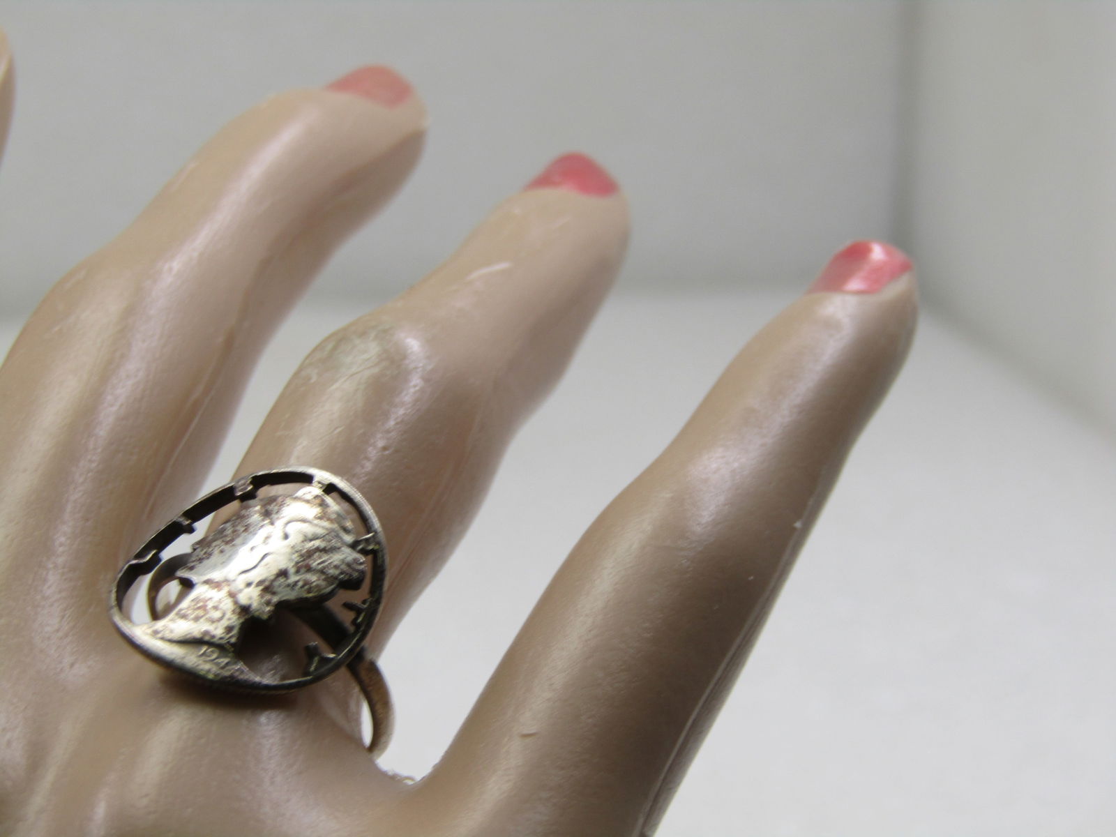 Vintage 1944 Silver Dime Cutout Ring, Sz. 6.5 - 6