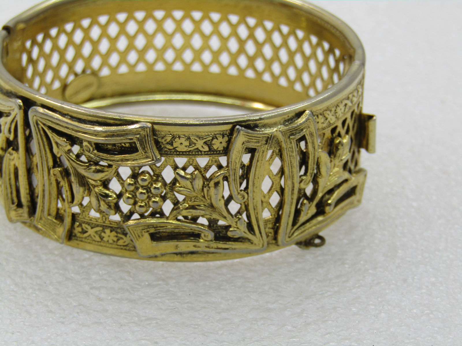 Vintage 10kt Cross Crucifix Necklace, Signed ADL, 19", - 11