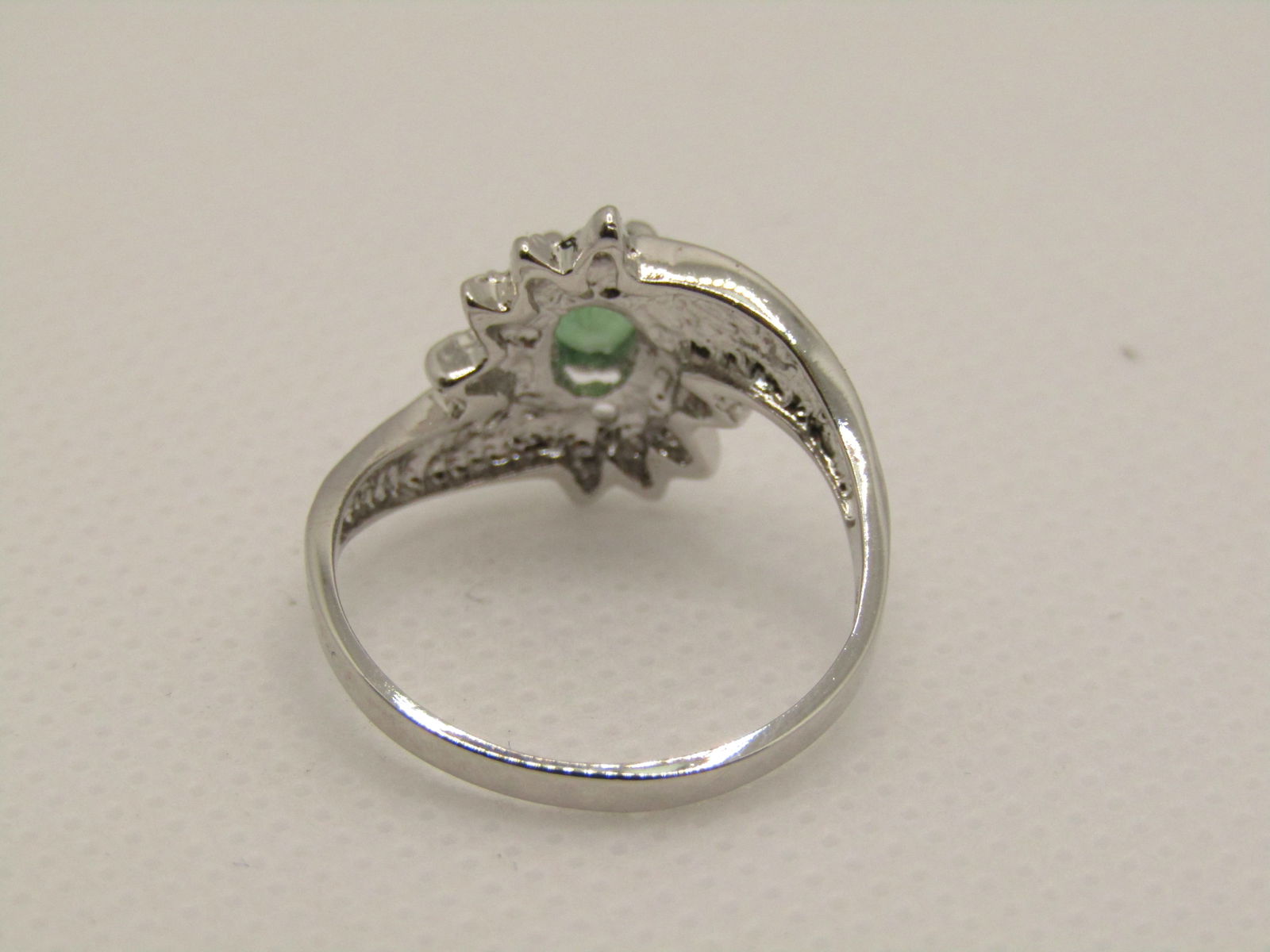 Silver Emerald Bypass Ring, Sz. 6, Contemporary Art Deco - 5