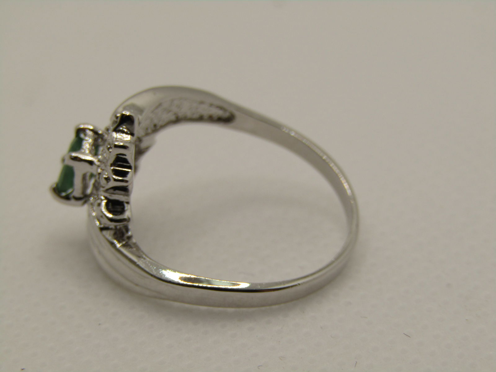 Silver Emerald Bypass Ring, Sz. 6, Contemporary Art Deco - 6