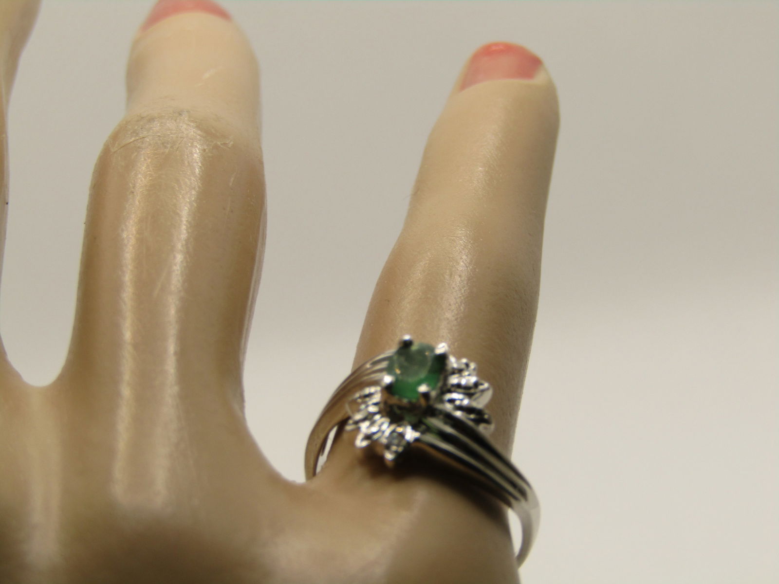 Silver Emerald Bypass Ring, Sz. 6, Contemporary Art Deco - 7