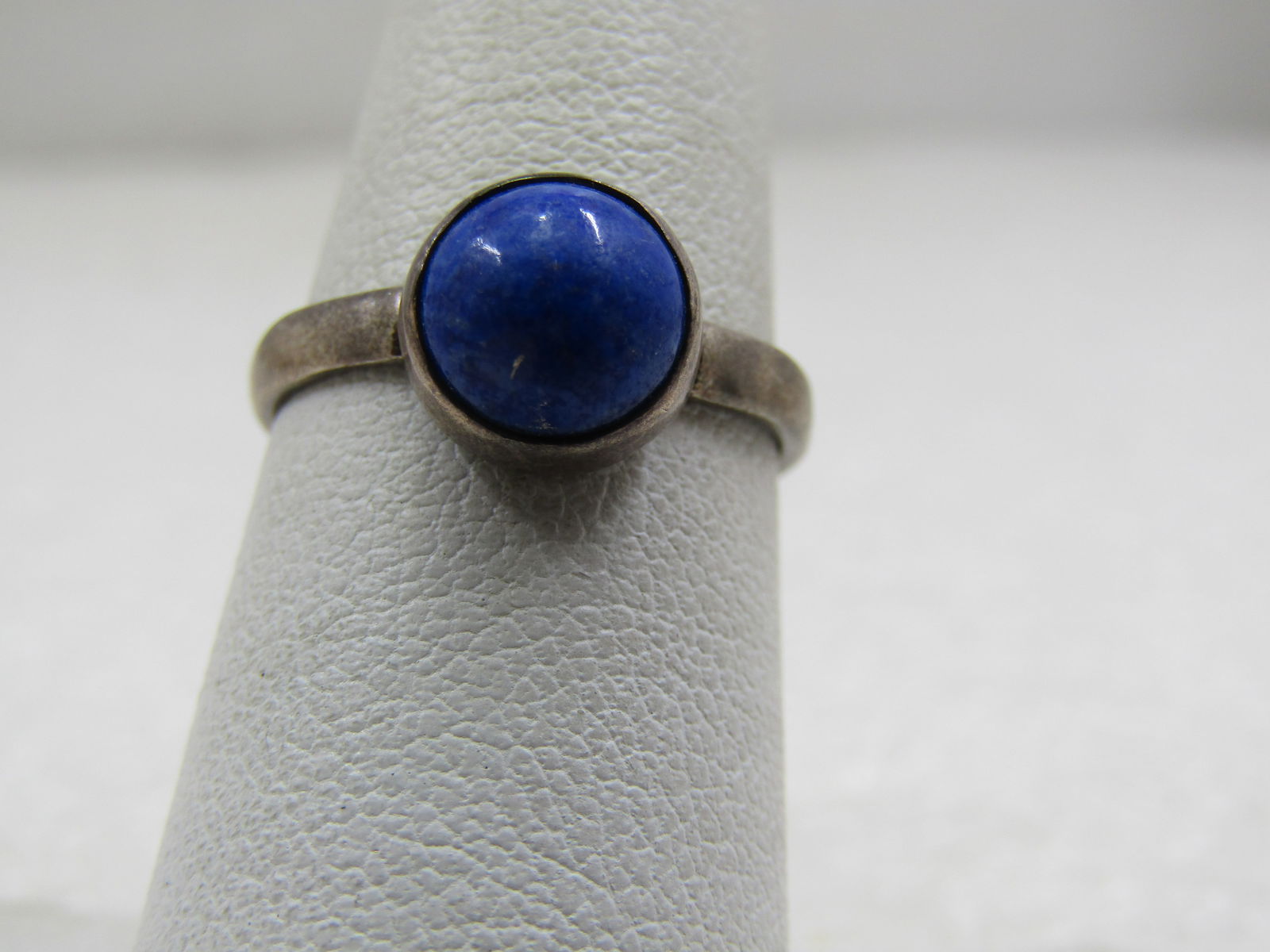 Vintage Sterling Southwestern Sodalite Ring, Sz. 6.5. Signed.: Vintage Sterling Southwestern Sodalite Ring, Sz. 6.5. Signed with a name that starts with a P and could be Poland or P with letters after that. The stone is bezel-set and appx. 8.5mm round with a