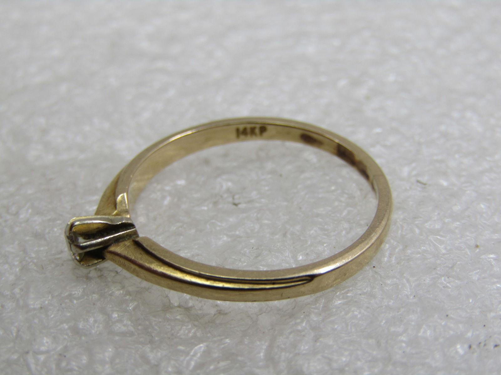 Vintage 14kt Diamond EngaGement/Promise ring, Sz. 9, .15 CT Mid-Century - 11