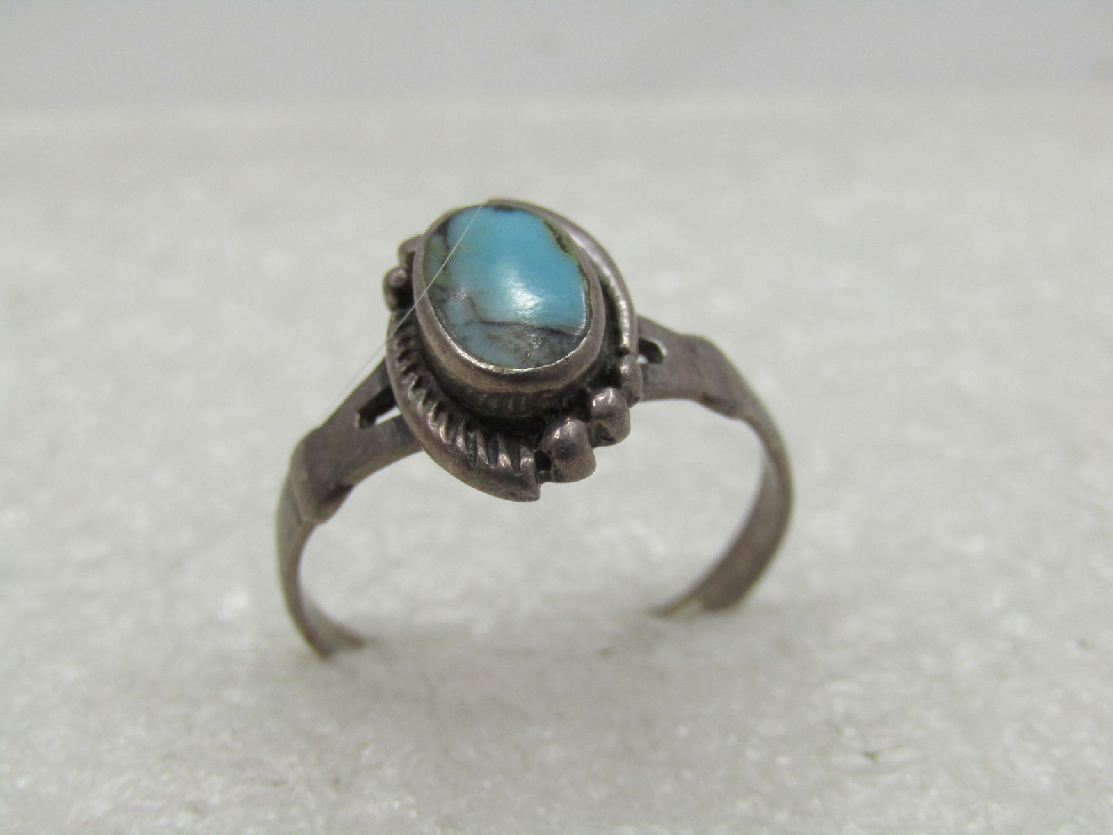 Vintage Sterling Southwestern Turquoise Ring, Sz. 7 1960-1970's - 7