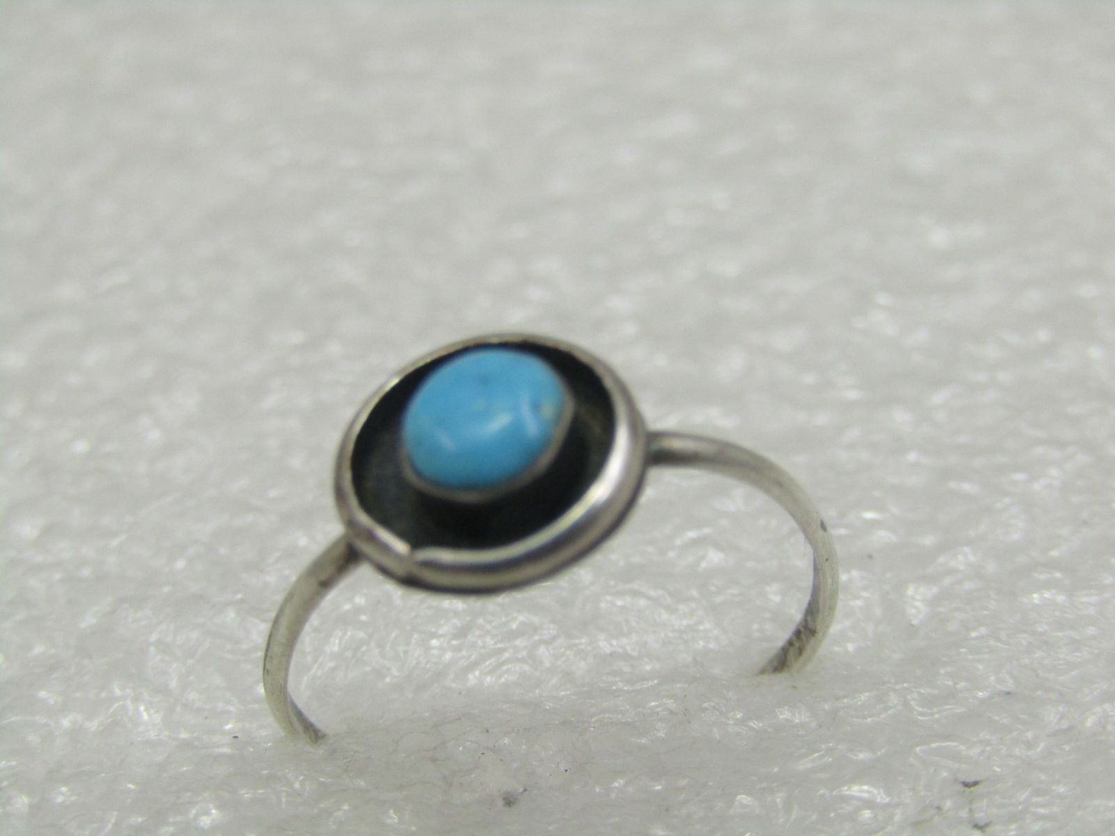 Vintage Sterling Southwestern Turquoise Ring, Sz. 5.75 - 3