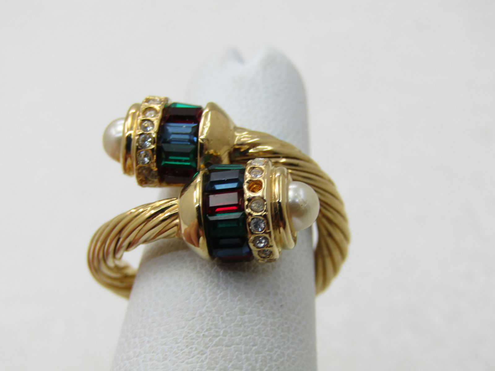 Vintage Joan Rivers Straw Bead Faux Pearl Bypass Ring, Size 5-6 adj., Gold Tone - 2