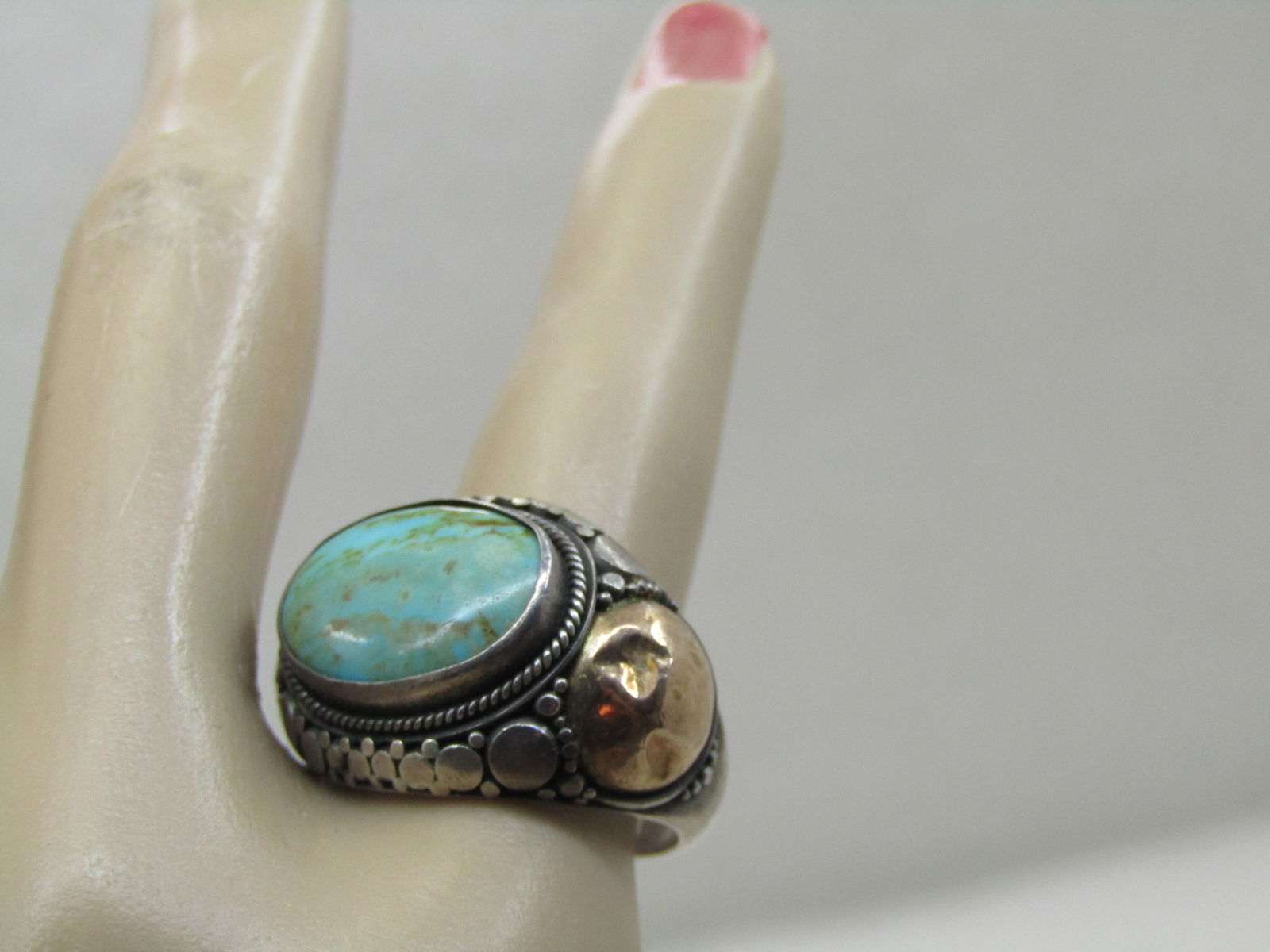 Vintage Sterling & 22kt Southwestern Turquoise Ring, Sz. 6 - 10