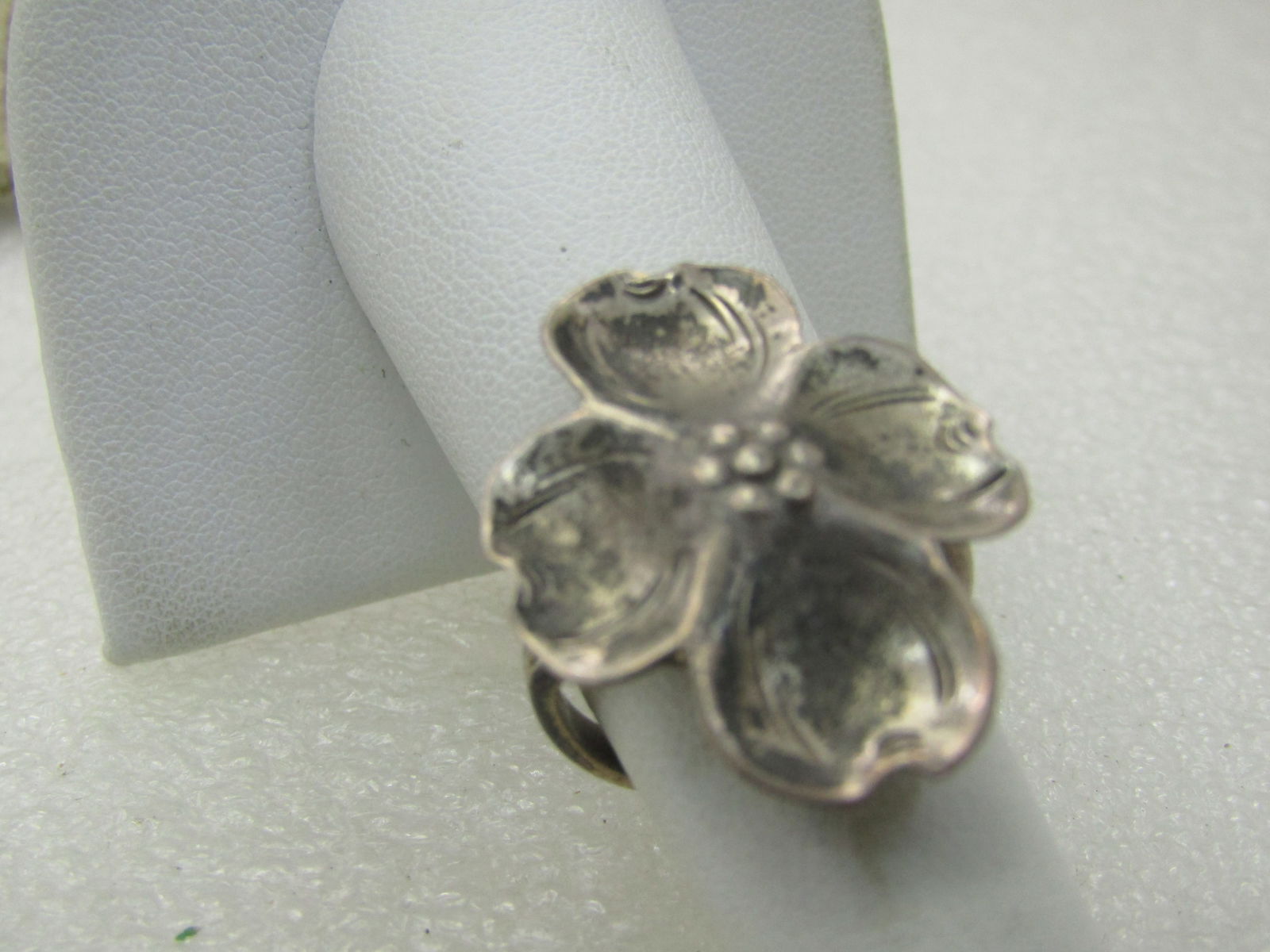 Vintage Sterling Stuart Nye Dogwood Ring, Adjustable - 3