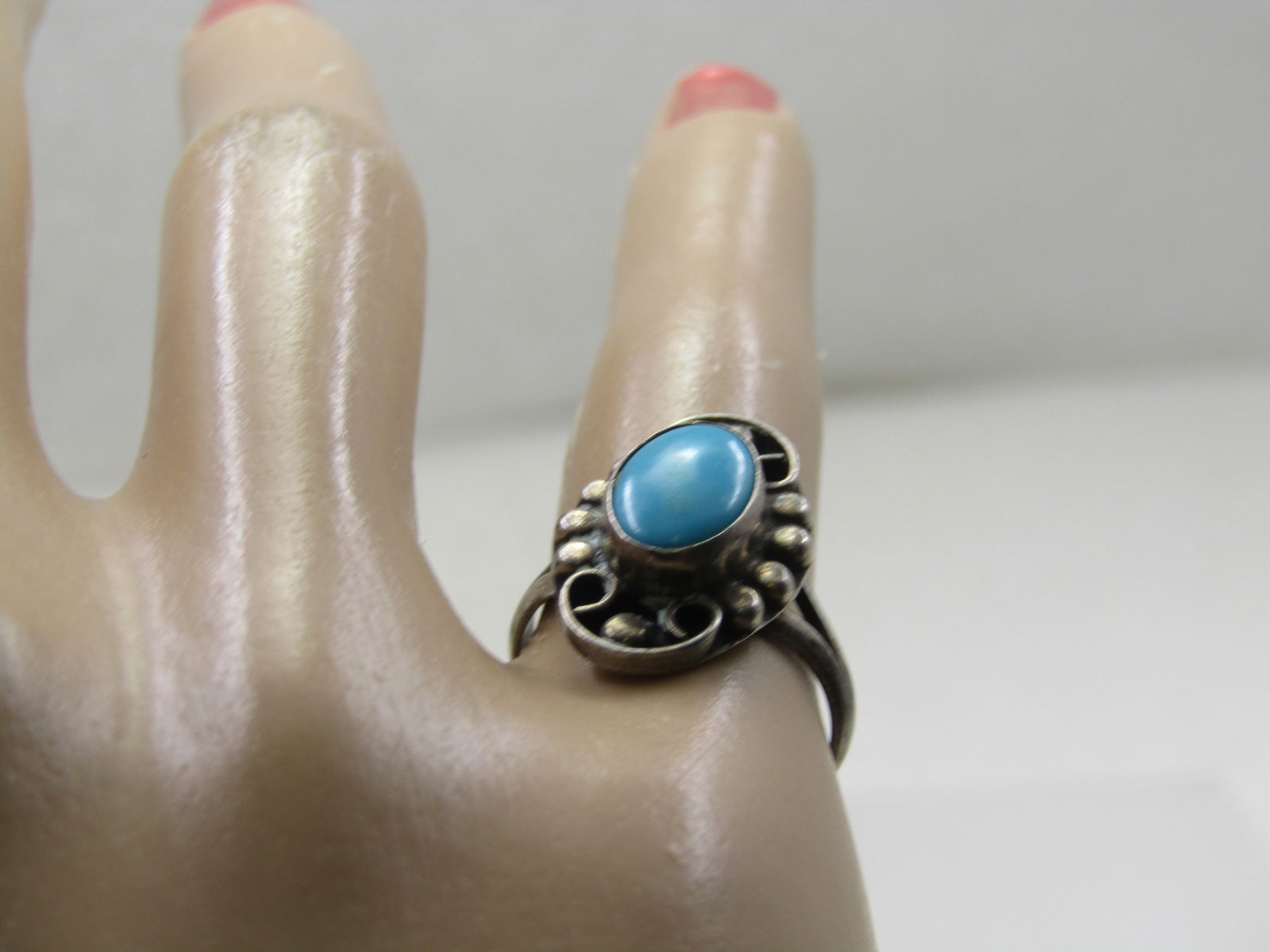 Vintage sterling Southwestern Faux Turquoise Ring, Sz. 5 - 7