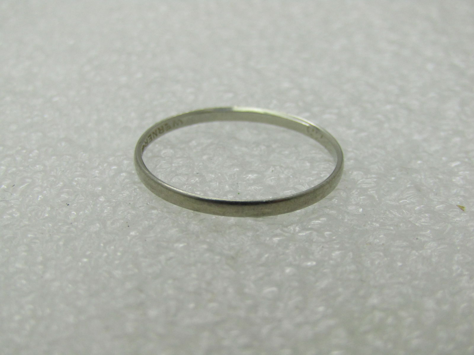 Vintage 18kt Werner Wedding Band, Sz. 6.5, 1.4mm - 4