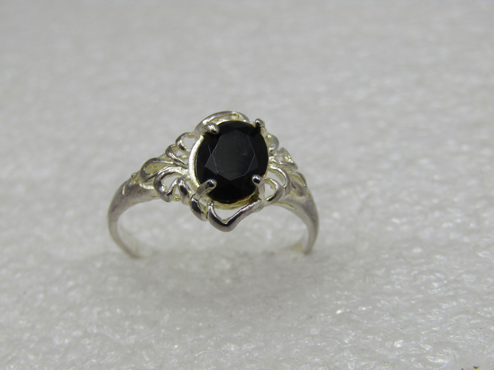 Silver Plated Black Stone Ring, Sz. 8. Scrolled - 6