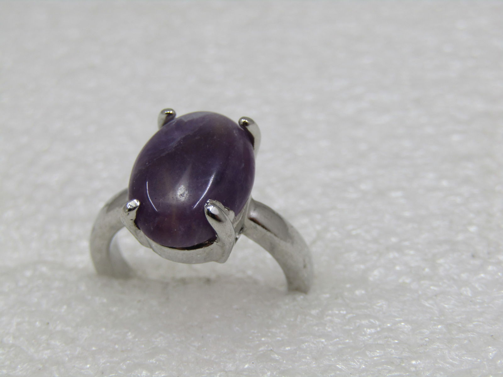 Silver Tone Southwestern Purple Agate Ring, Sz. 6 - 4
