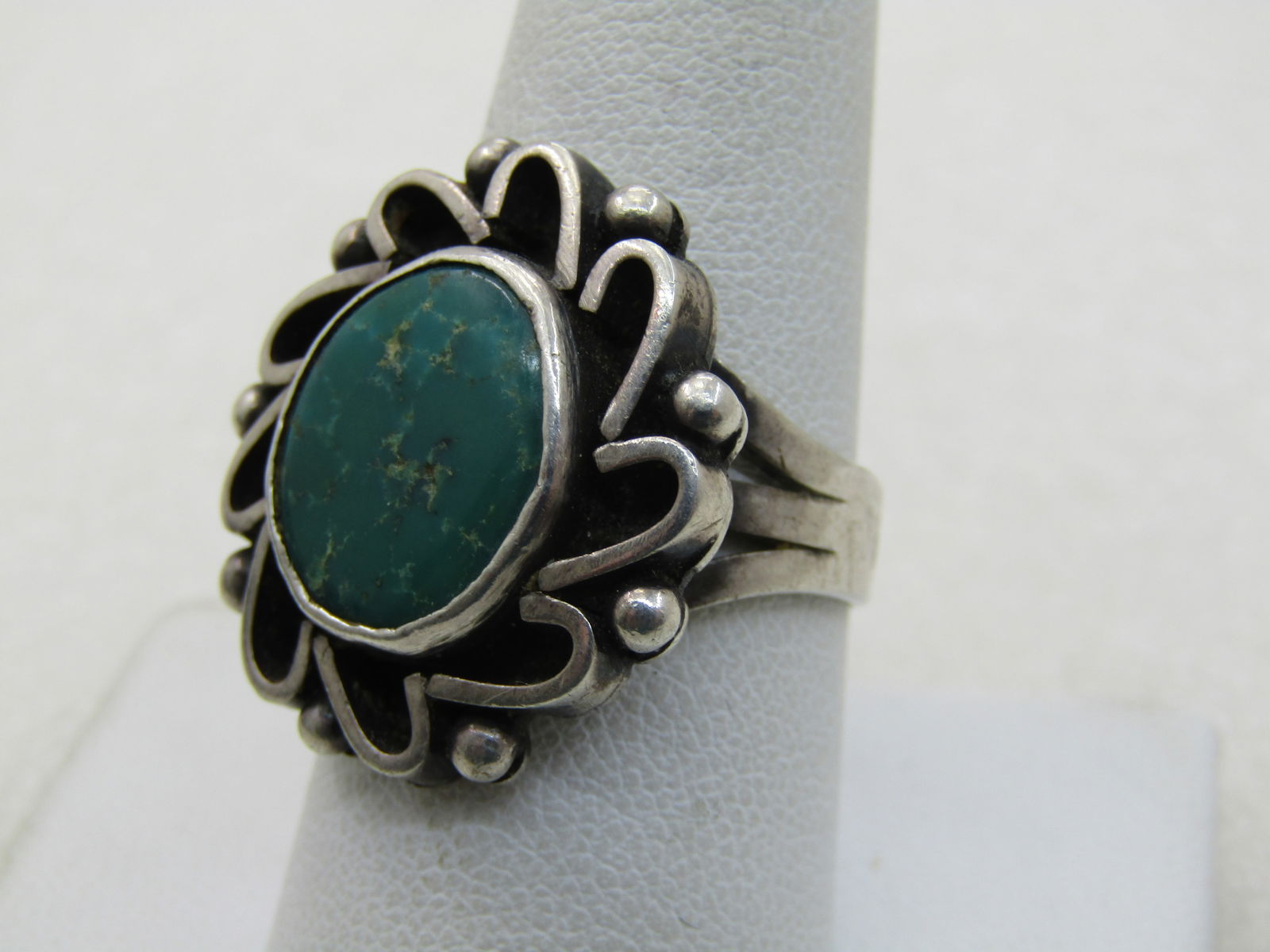 Vintage Sterling Southwestern Turquoise Ring, Sz 9.5, Unisex, Scrolled - 3