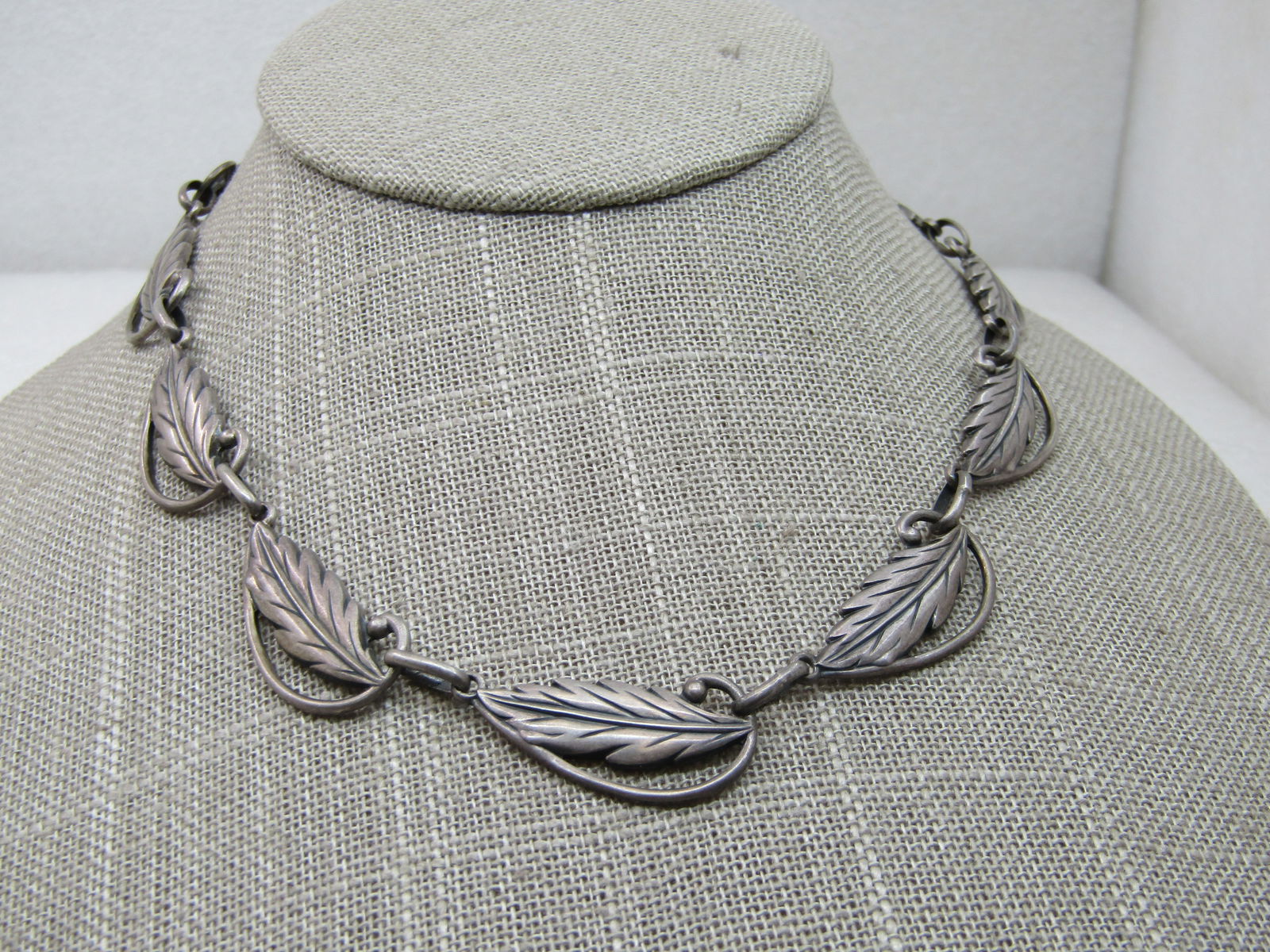 Vintage Sterling Danecraft Leaf Necklace, Wreath, 15", 27.75gr. - 3