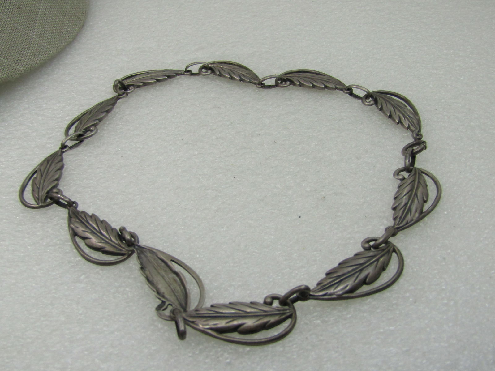 Vintage Sterling Danecraft Leaf Necklace, Wreath, 15", 27.75gr. - 6