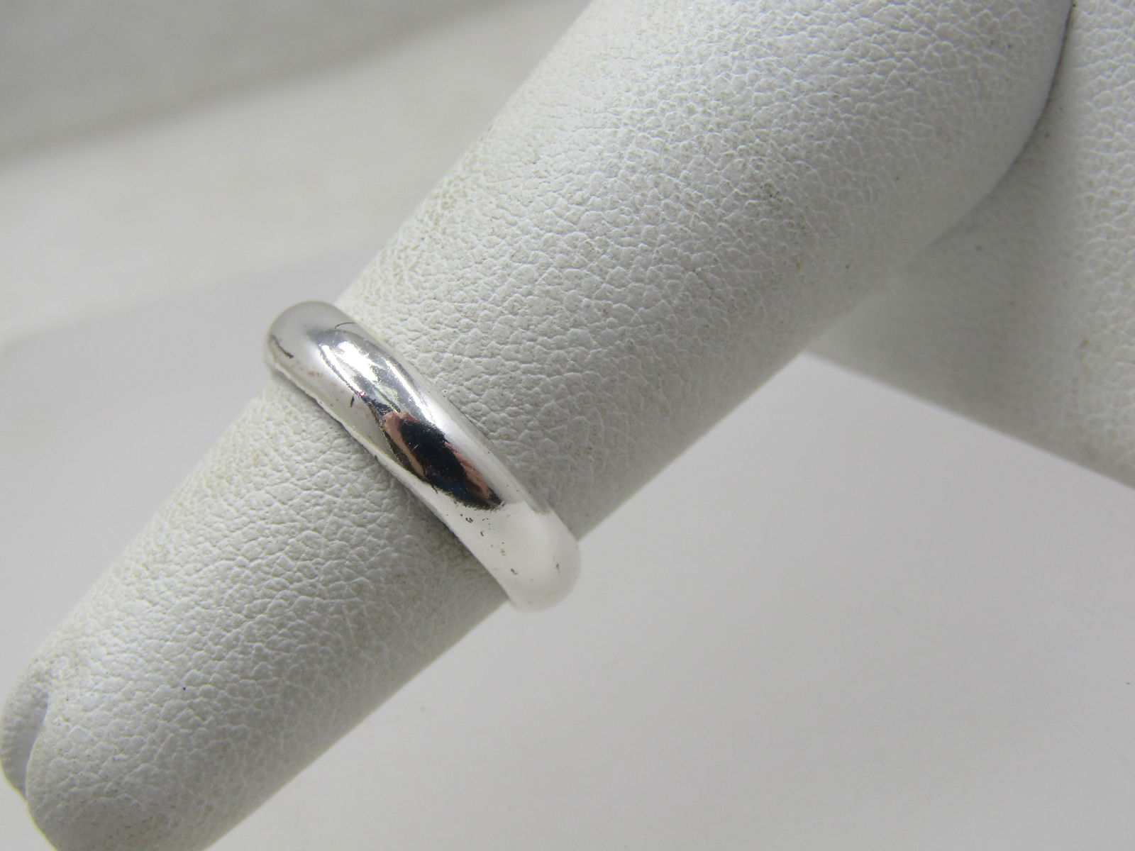 Sterling Silver 4mm Wedding Band, Sz. 5, Signed - 3