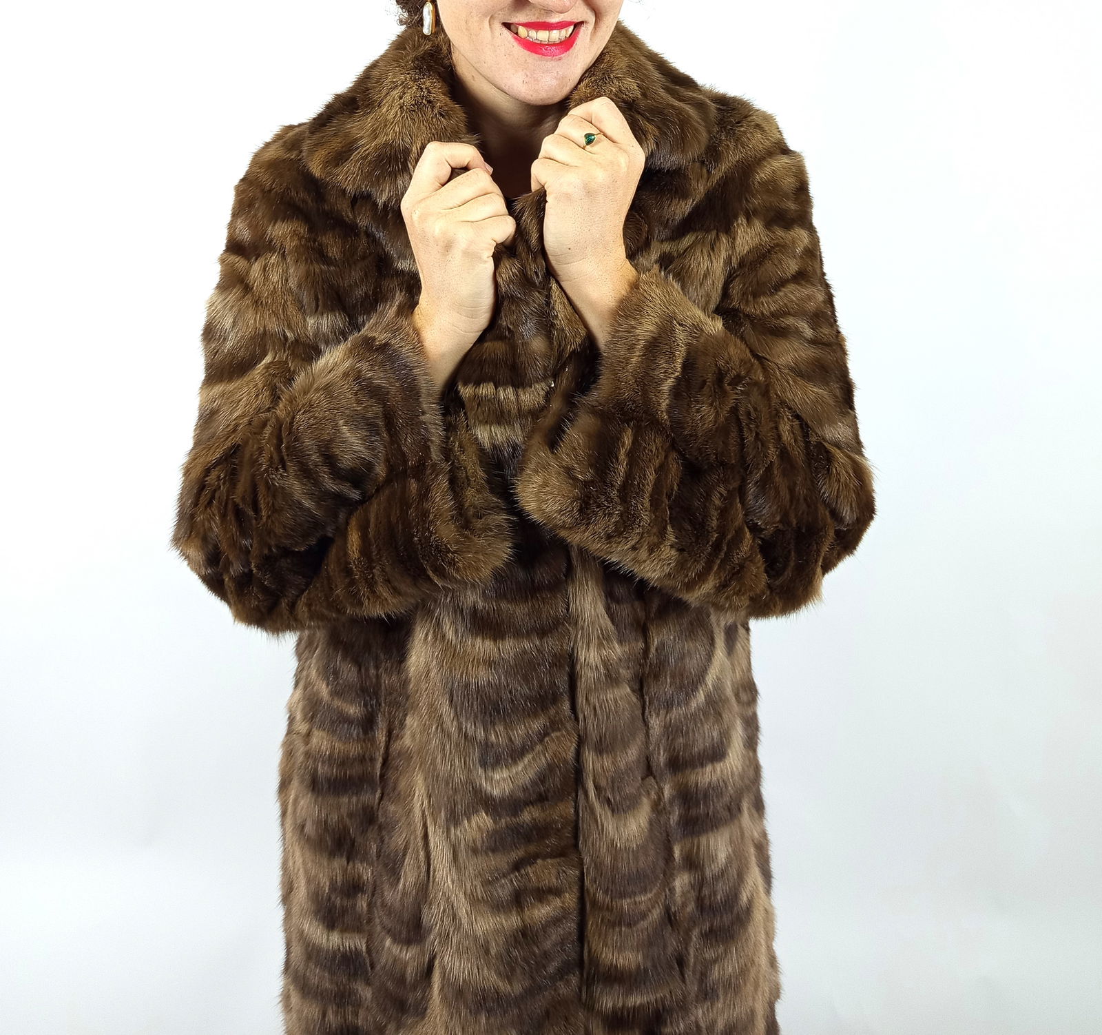 SAGA MAHOGNAY MINK FUR COAT EU: L; US: 16 - 11