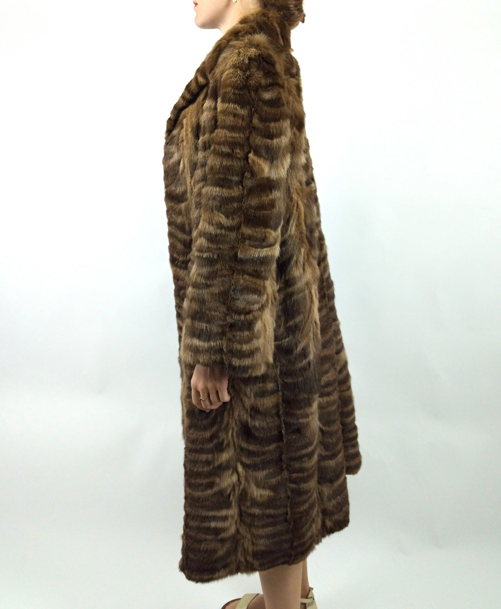 SAGA MAHOGNAY MINK FUR COAT EU: L; US: 16 - 4
