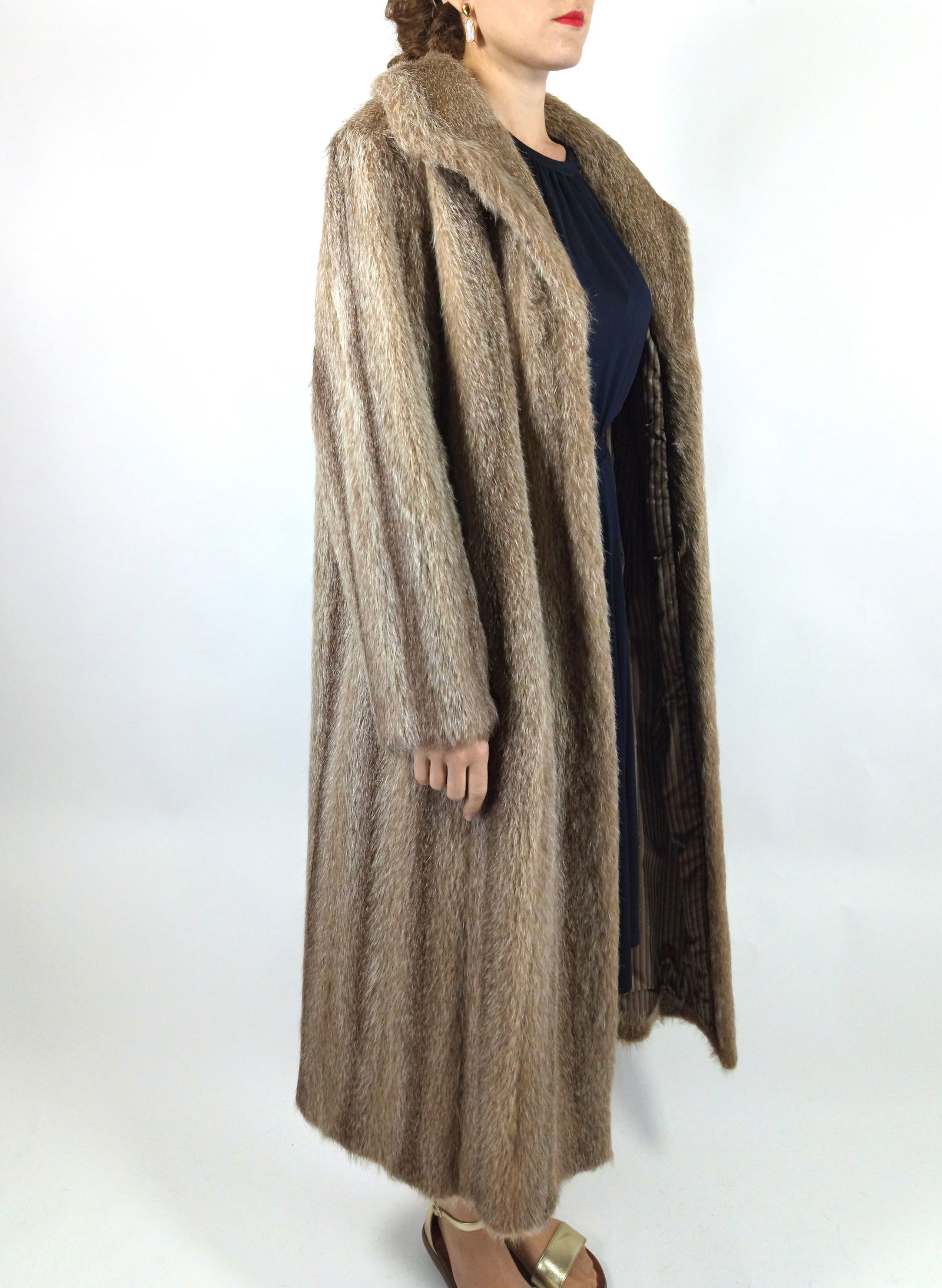 CROSS FOX FUR COAT EU: L - US:18 - 8