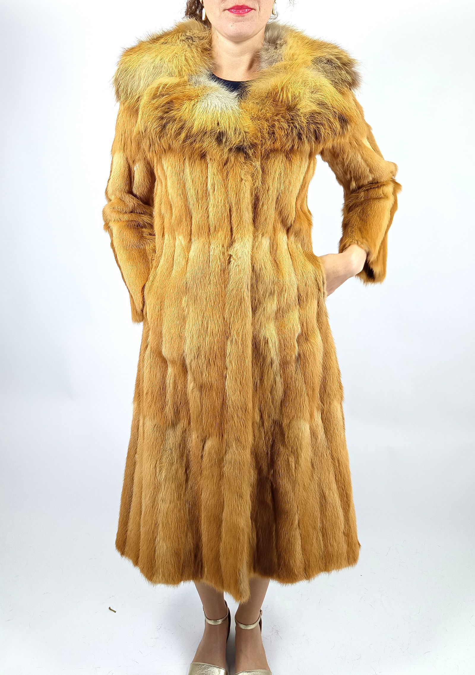 MAHOGANY MINK FUR COAT EU: XXL ; US: 24 - 3
