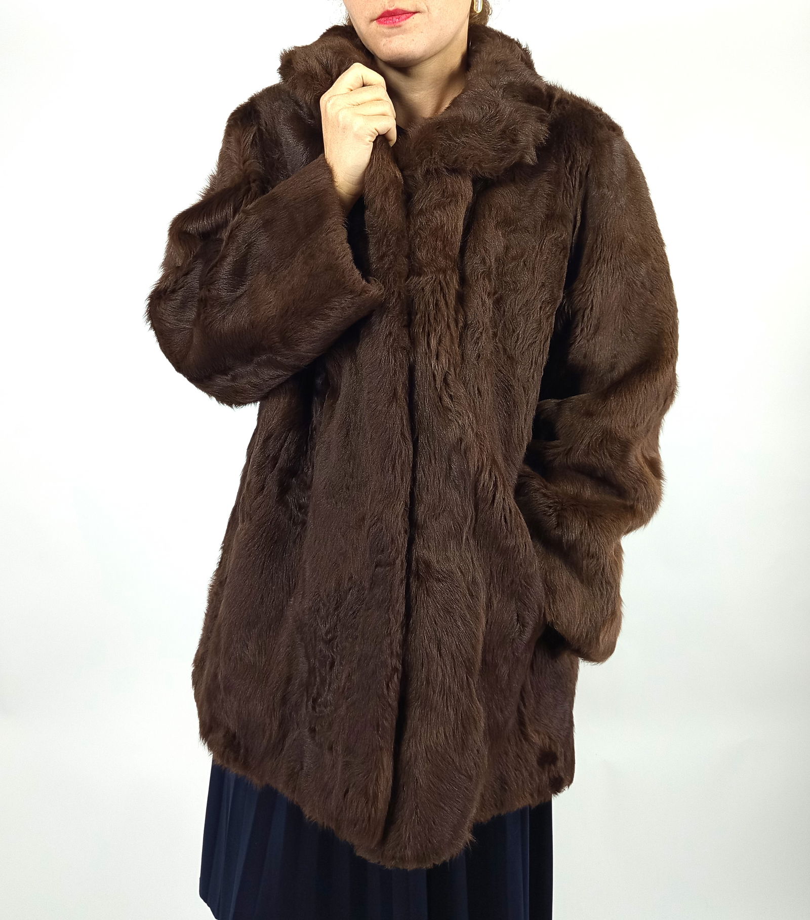 LONG BROWN MINK FUR COAT EU: XL ; US: 20 - 3