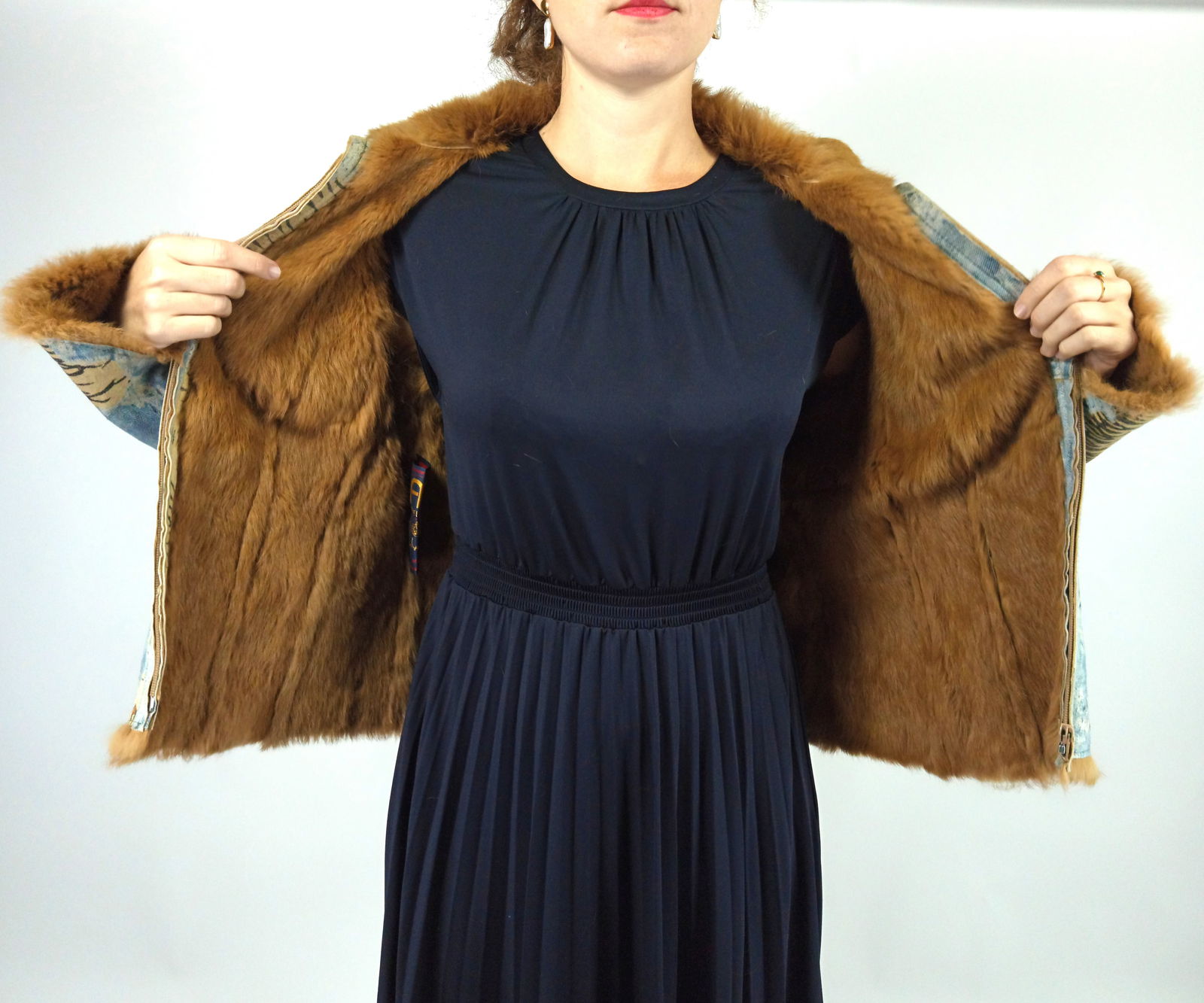 RACCOON FUR JACKET EU: XL ; US: 20 - 9