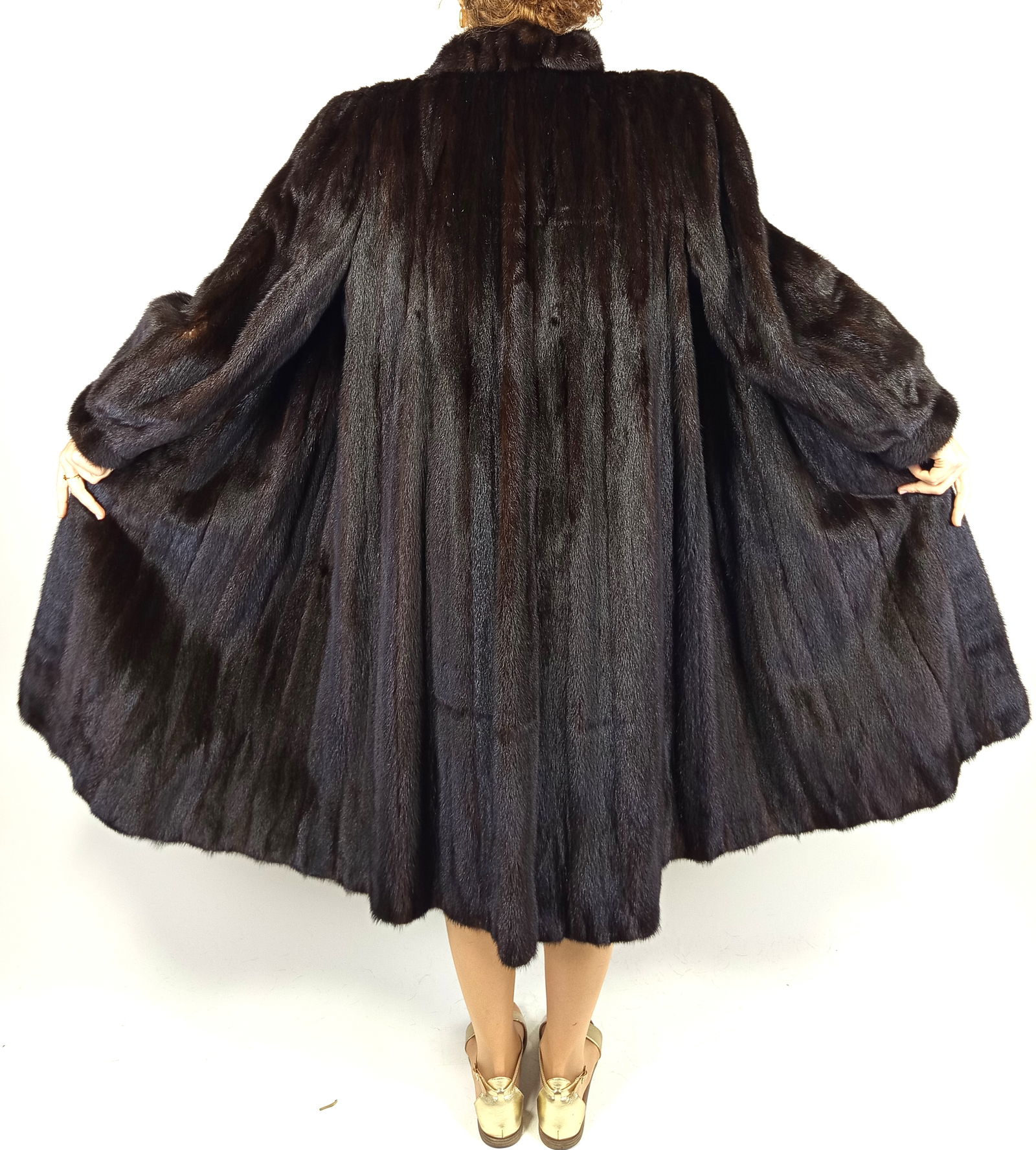 BLACK MINK FUR COAT EU: XL ; US: 20 (1 of 12)