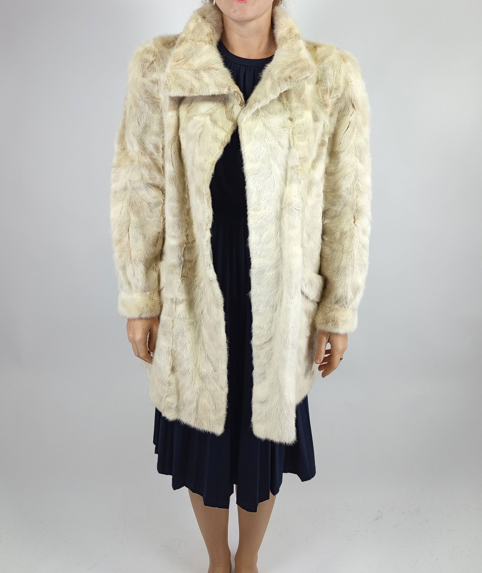 BLACK KARABUL FUR JACKET EU: L - US:18 - 3