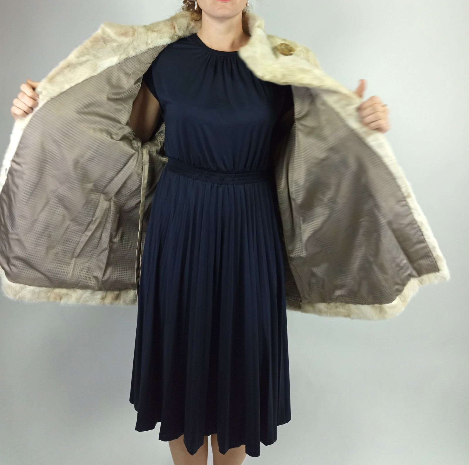 BLACK KARABUL FUR JACKET EU: L - US:18 - 6