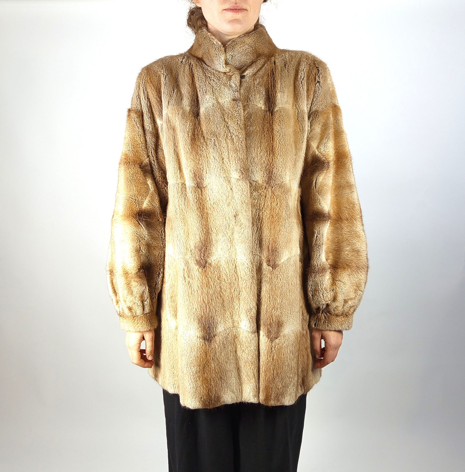 GREY PARCA RED FOX FUR COAT EU: L ; US: 16 - 10