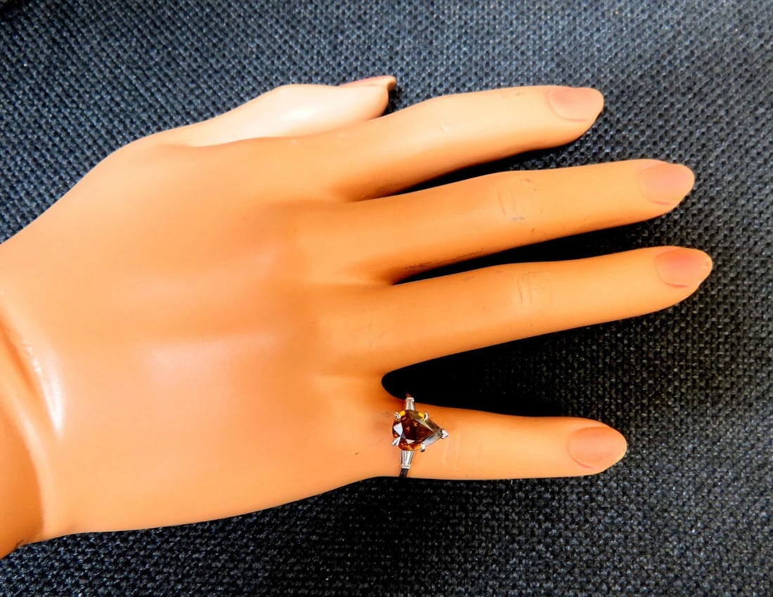 GIA Certified 2.36ct Natural Yellow Natural Sapphire Diamonds Ring Platinum - 4