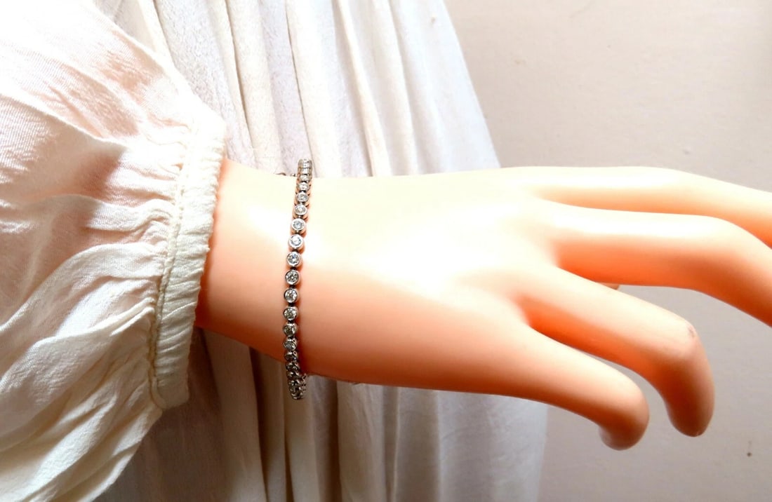 3.07ct. natural round diamonds tubular flush link tennis bracelet 14kt** - 9