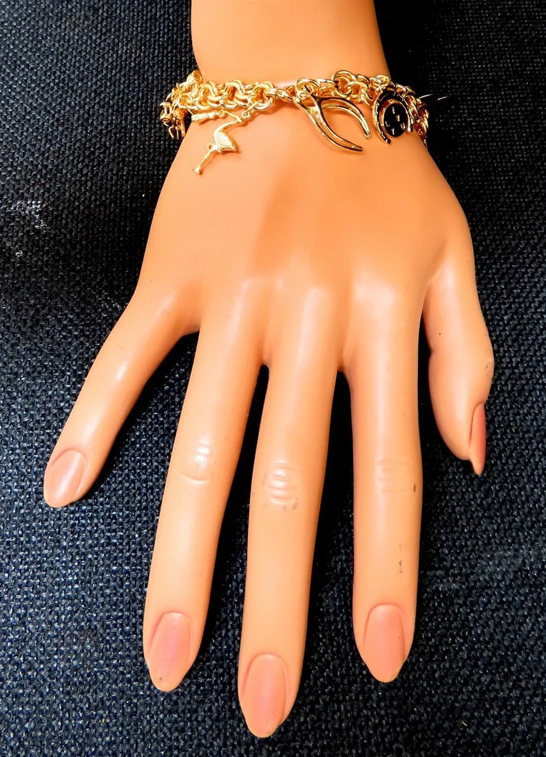 Eight Charms Link Bracelet 14kt gold 7 inch 43gm** - 12