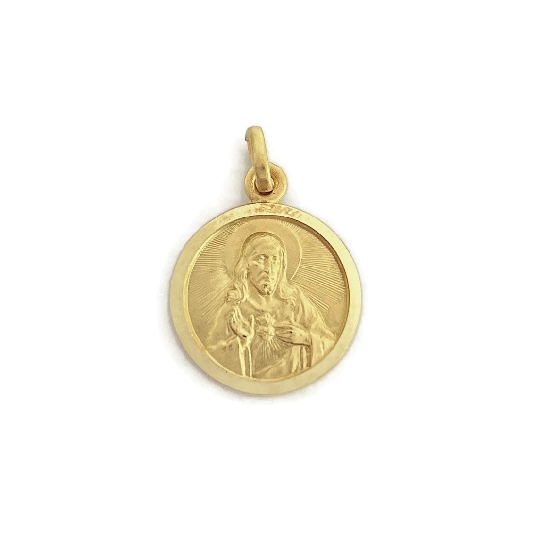 Italian Sacred Heart of Jesus Medal Pendant Charm 14K Yellow Gold, 2.14 Grams: Title: Italian Sacred Heart of Jesus Medal Pendant Charm 14K Yellow Gold, 2.14 Grams Description: Italian Sacred Heart of Jesus Medal Pendant Charm 14K Yellow Gold, 2.14 Grams This is such a beautiful