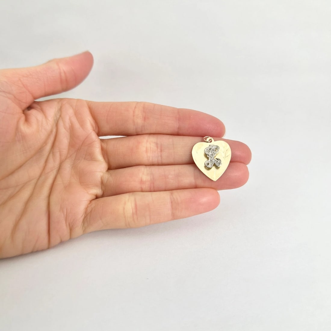Letter L Initial Diamond Heart Pendant Charm 14K Yellow Gold, 1.10 Grams - 2