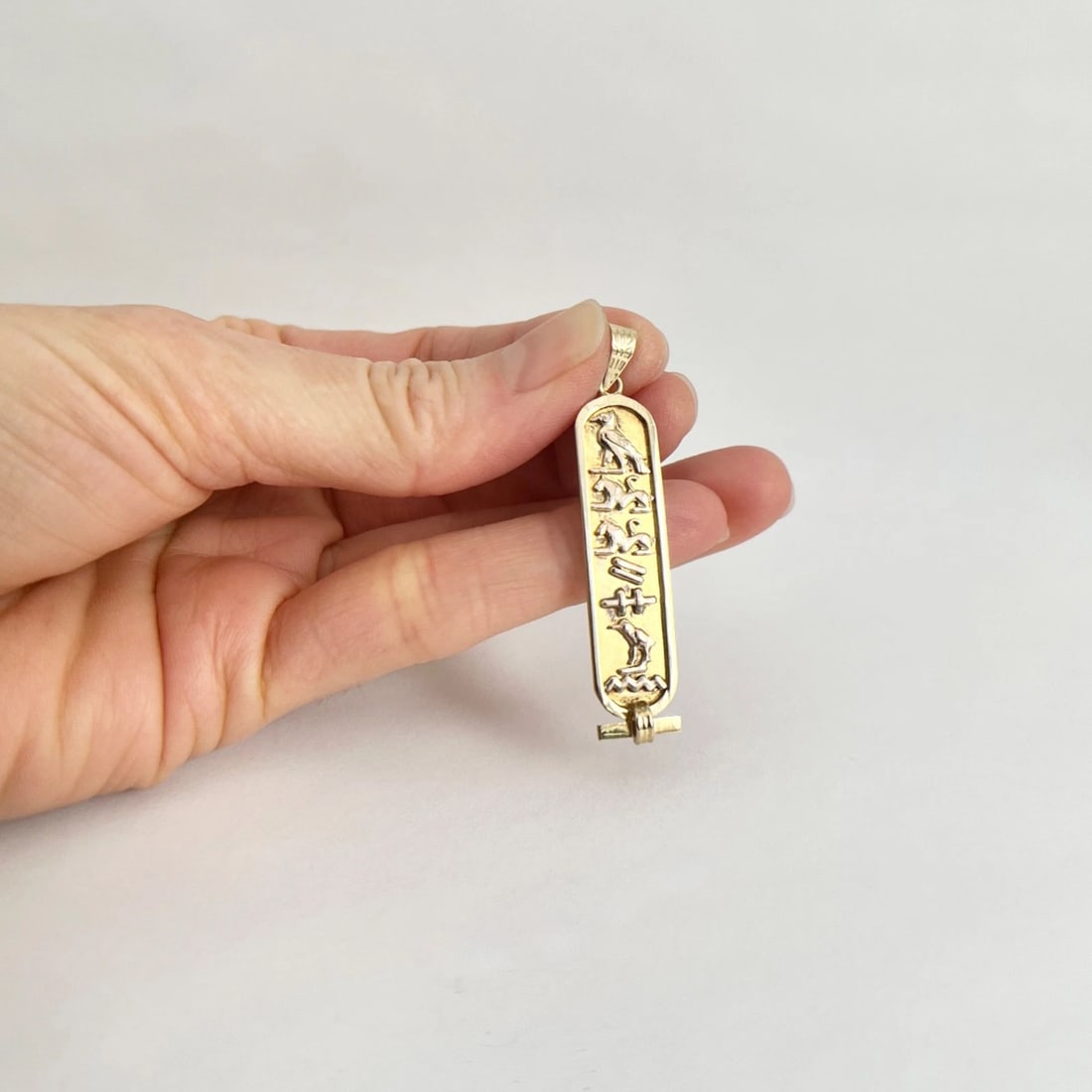 Long Cartouche Hieroglyphic Necklace Pendant Charm 18K Yellow Gold, 3.14 Grams - 3