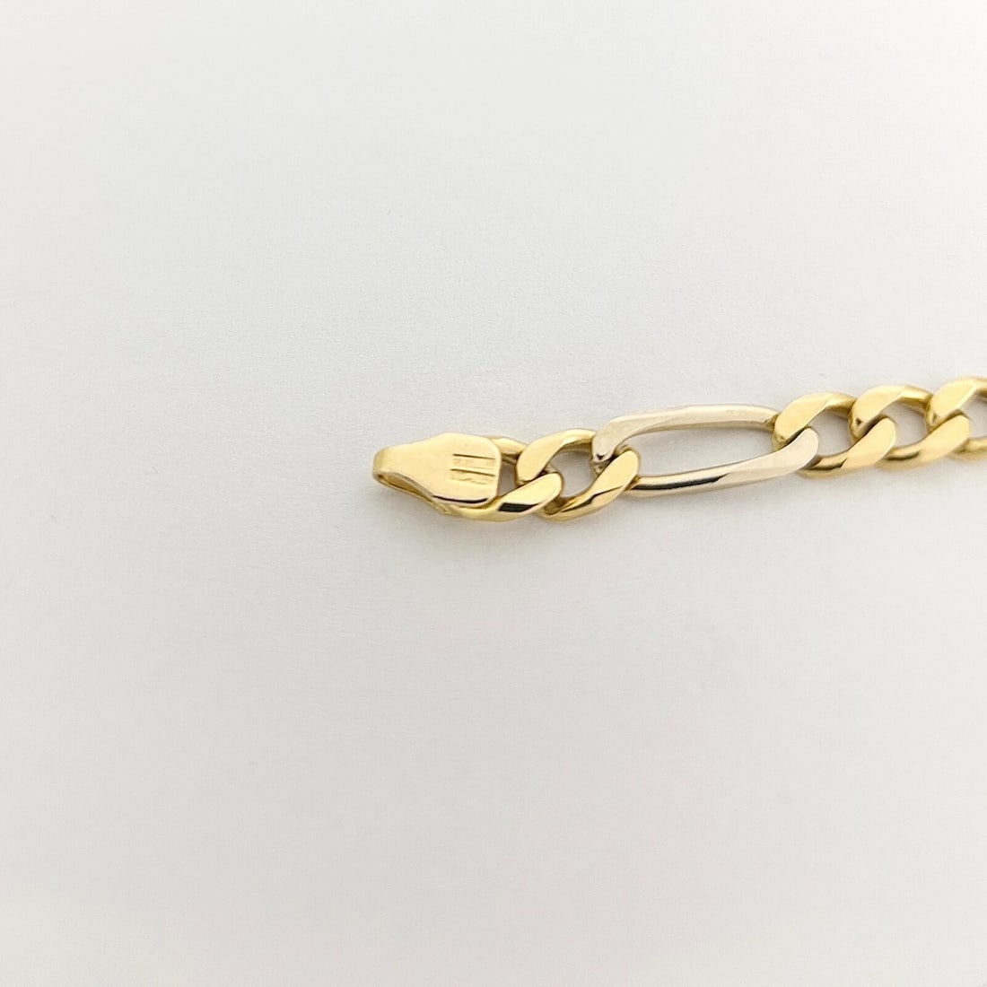 Italian Two-Tone Figaro Chain Necklace 18K Yellow Gold 20 Inch, 5.2 mm, 31.74 Gr - 8