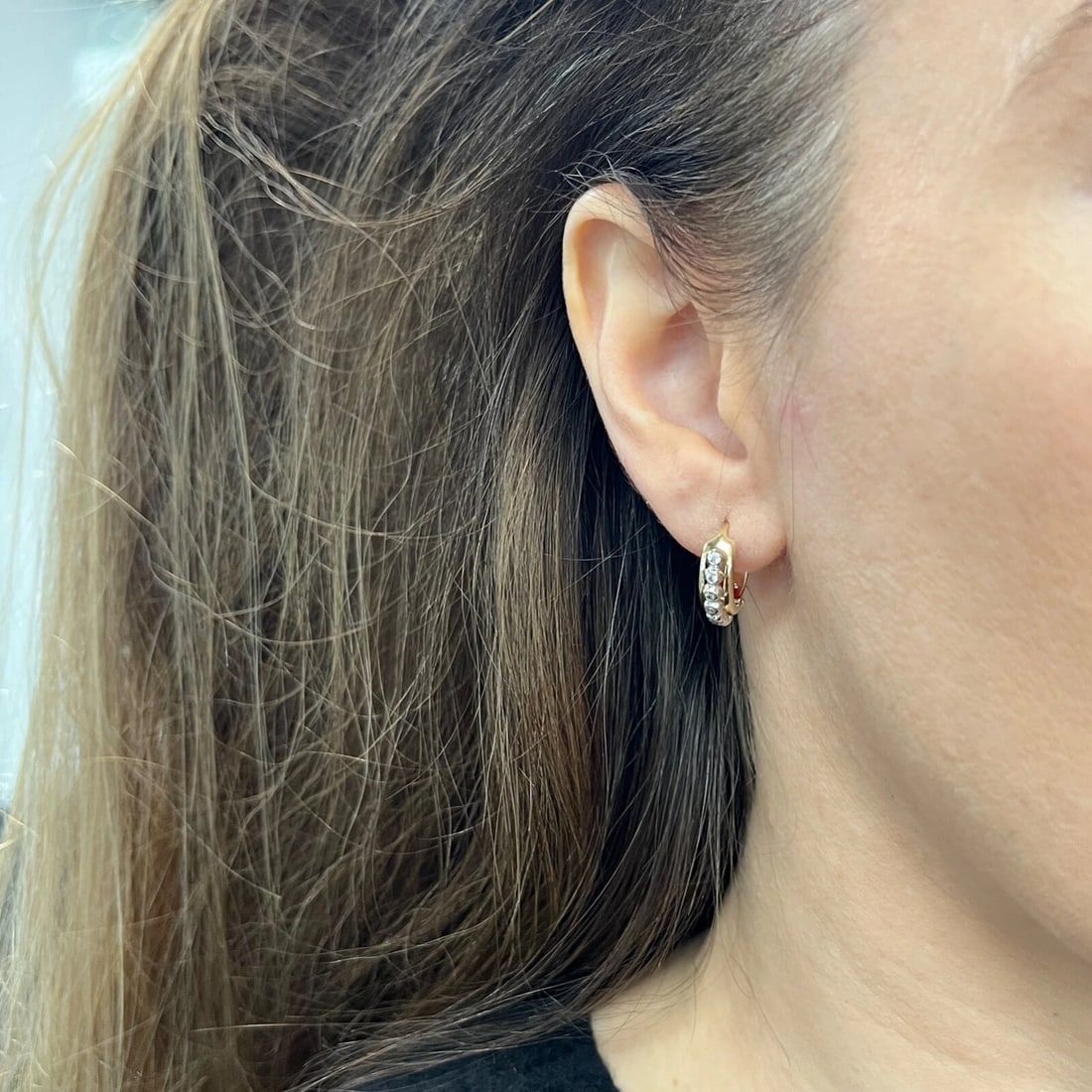 Estate Two-Tone CZ Cubic Zirconia Huggie Hoop Earrings 14K Yellow Gold, 3.12 Gr - 3