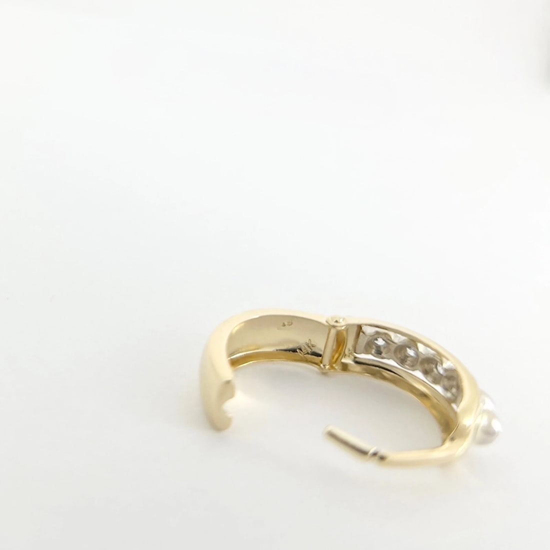 Estate Two-Tone CZ Cubic Zirconia Huggie Hoop Earrings 14K Yellow Gold, 3.12 Gr - 8