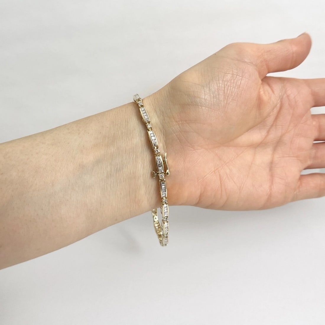 Estate Baguette Round Diamond Tennis Bracelet 14K Yellow Gold, 2.15 CTW, 9.44 Gr - 5