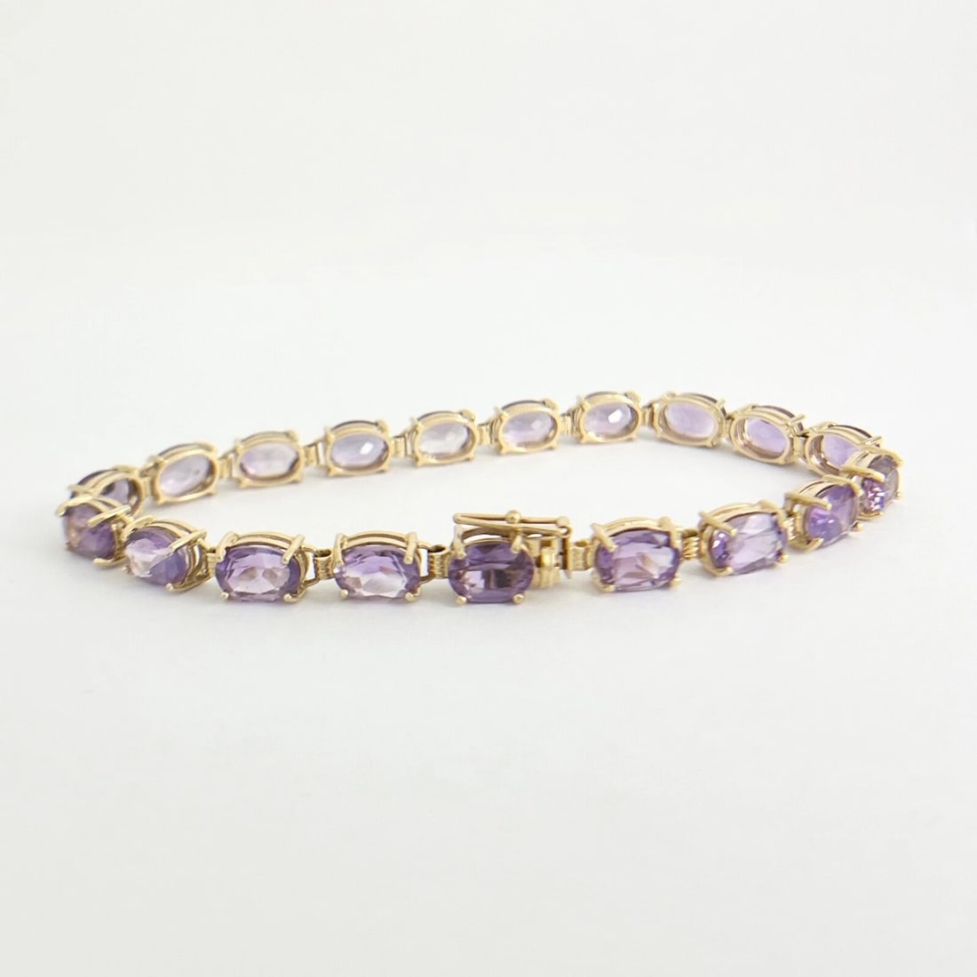 Oval Amethyst Purple Gemstone Tennis Bracelet 14K Yellow Gold 15.20 CTW, 9.66 Gr - 7