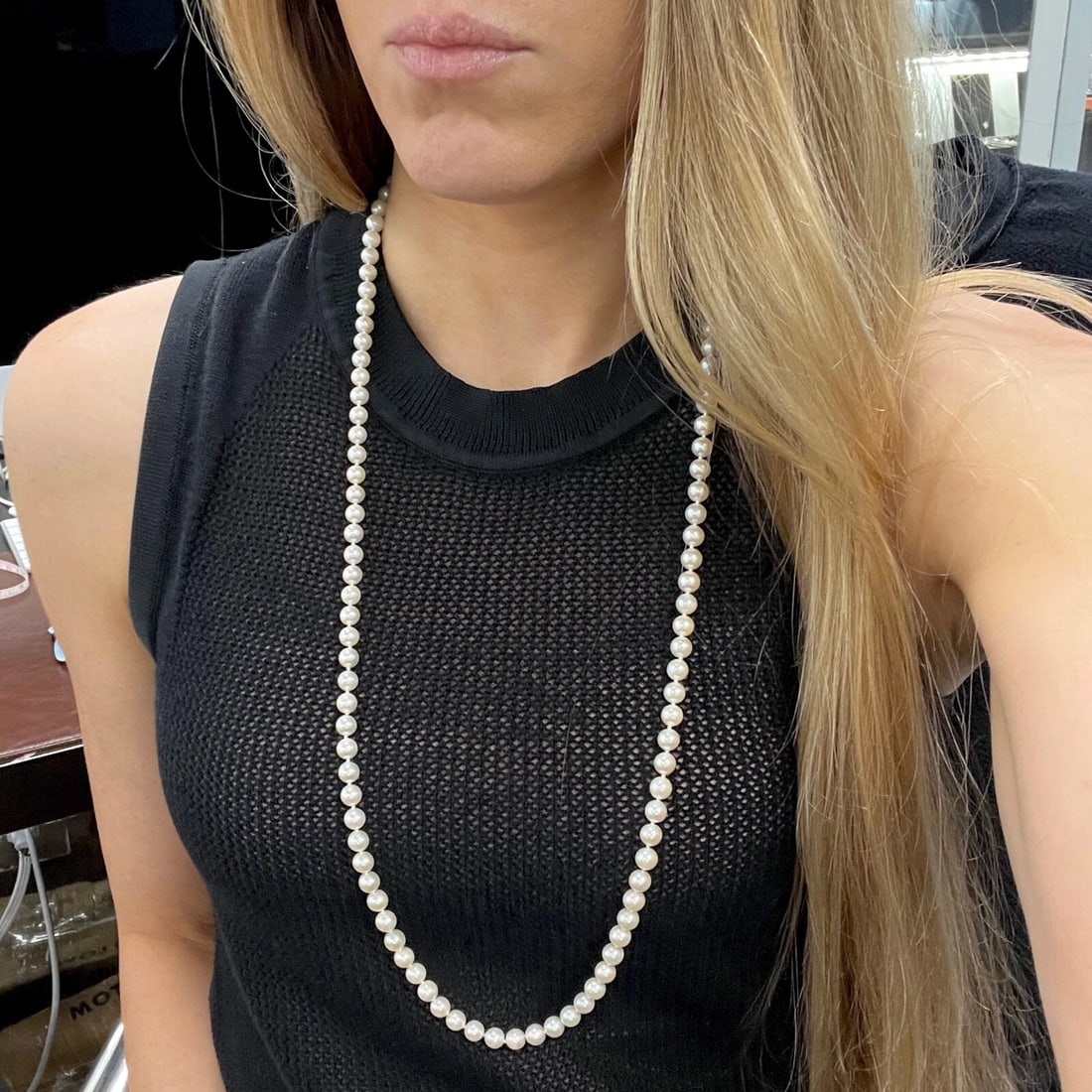 Long Japanese Cultured Pearl Necklace 14K Yellow Gold Clasp 30 Inches, 38.24 Gr - 4