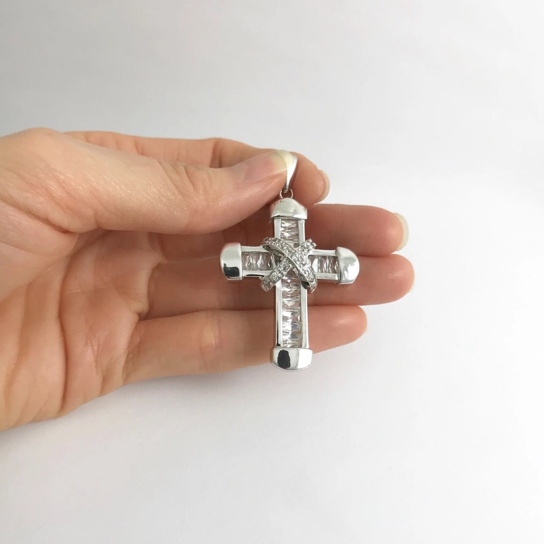 CZ Cubic Zirconia Cross Necklace Pendant 18K White Gold, 12.52 Grams - 3