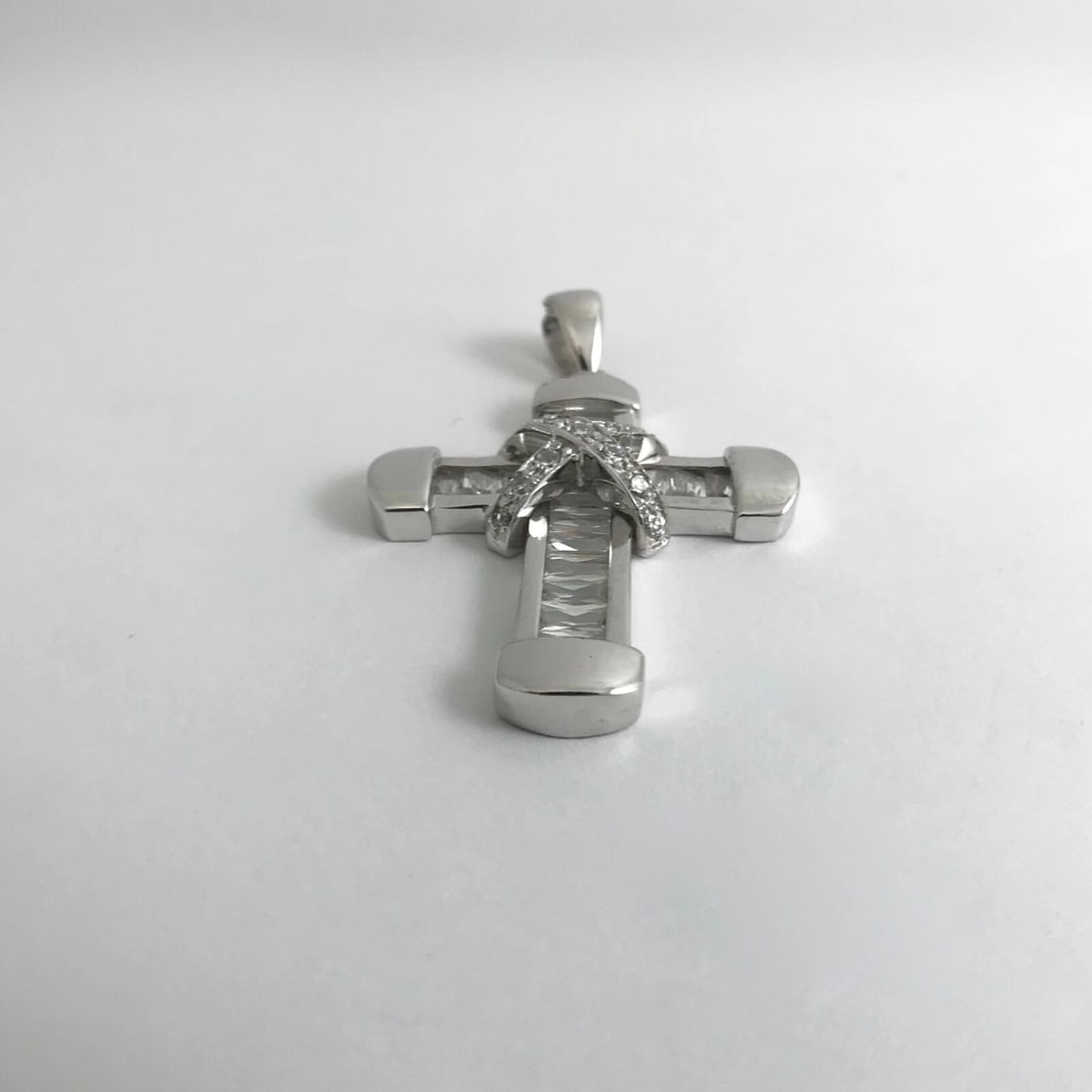 CZ Cubic Zirconia Cross Necklace Pendant 18K White Gold, 12.52 Grams - 9