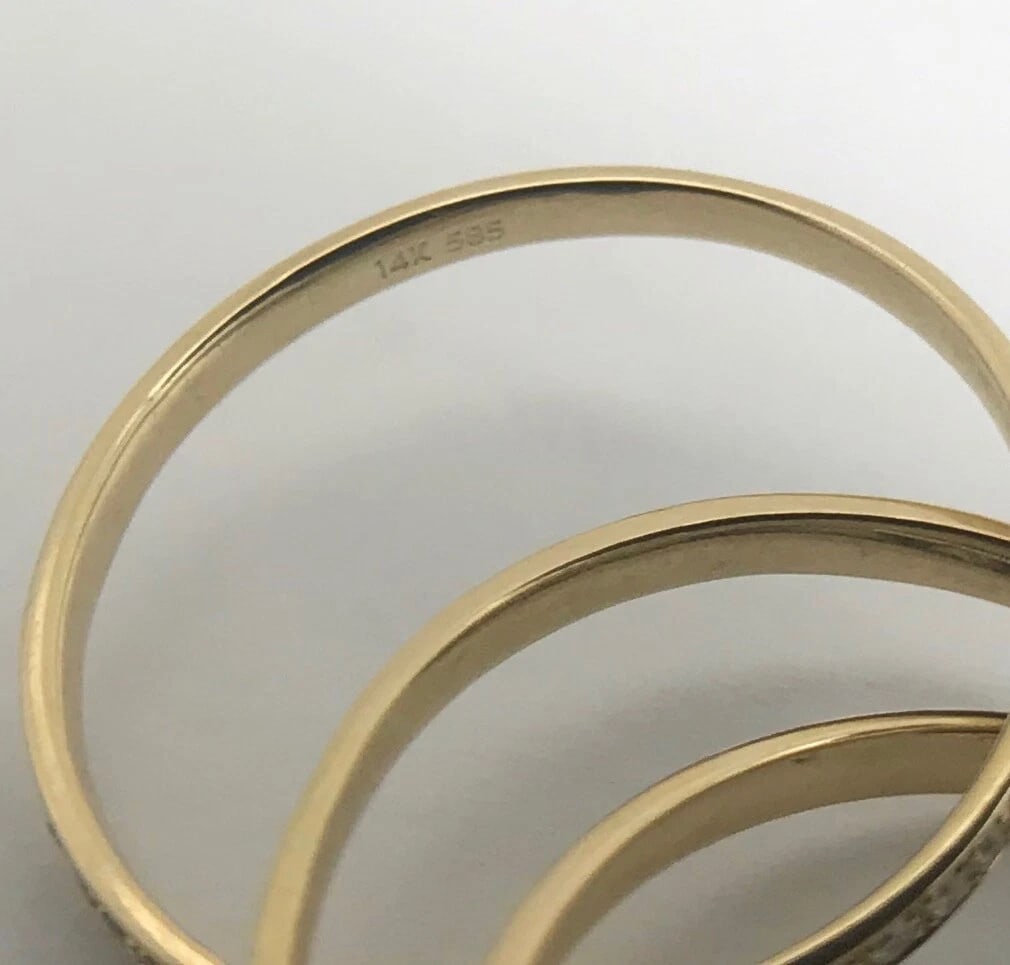 Interlocking Diamond Eternity Black Rhodium Rolling Rings 14K Yellow Gold - 12